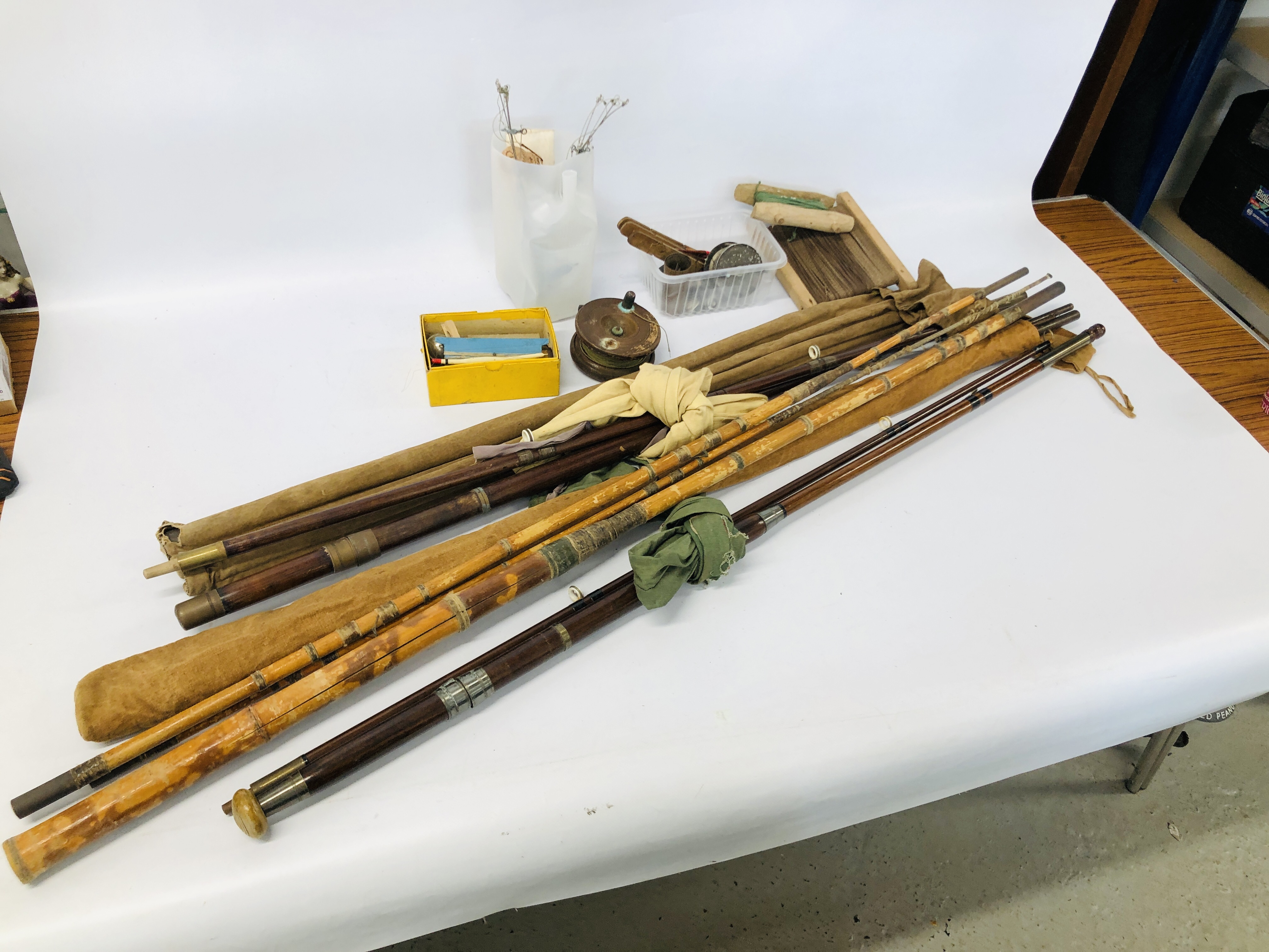 COLLECTION OF 5 X VINTAGE FISHING RODS + BOX OF ASSORTED VINTAGE FISHING REELS AND ACCESSORIES,
