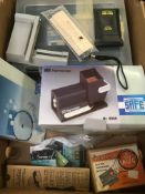 BOX OF STAMP COLLECTORS ACCESSORIES INCLUDING SAFE 'SIGNOSCOPE' IN BOX AS NEW, SAFE 'PERFOMETER',