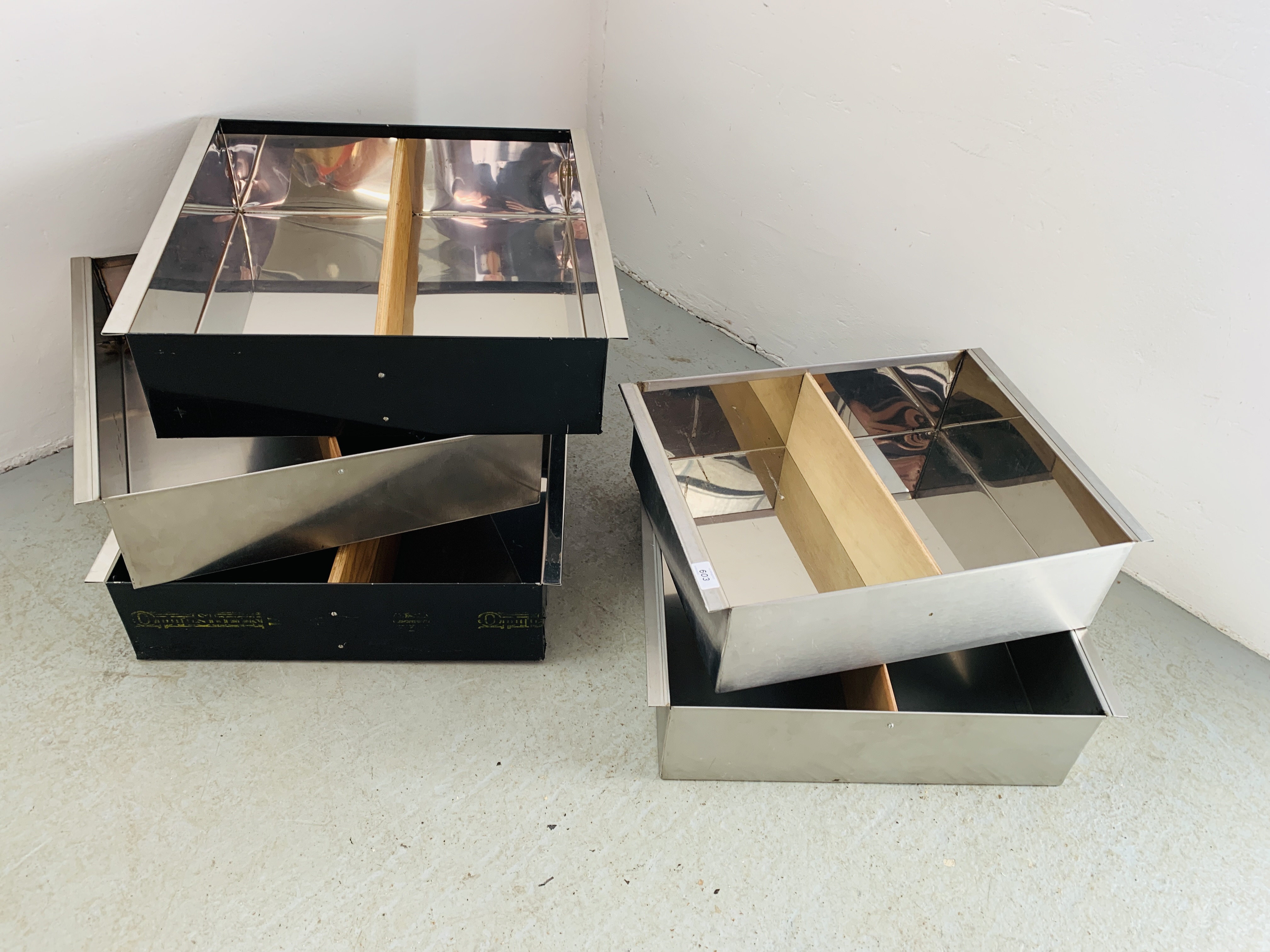 FIVE STAINLESS STEEL DRAWERS (2 X 54X56X16CM, 2 X 55X52X16CM, 51X41X16CM).