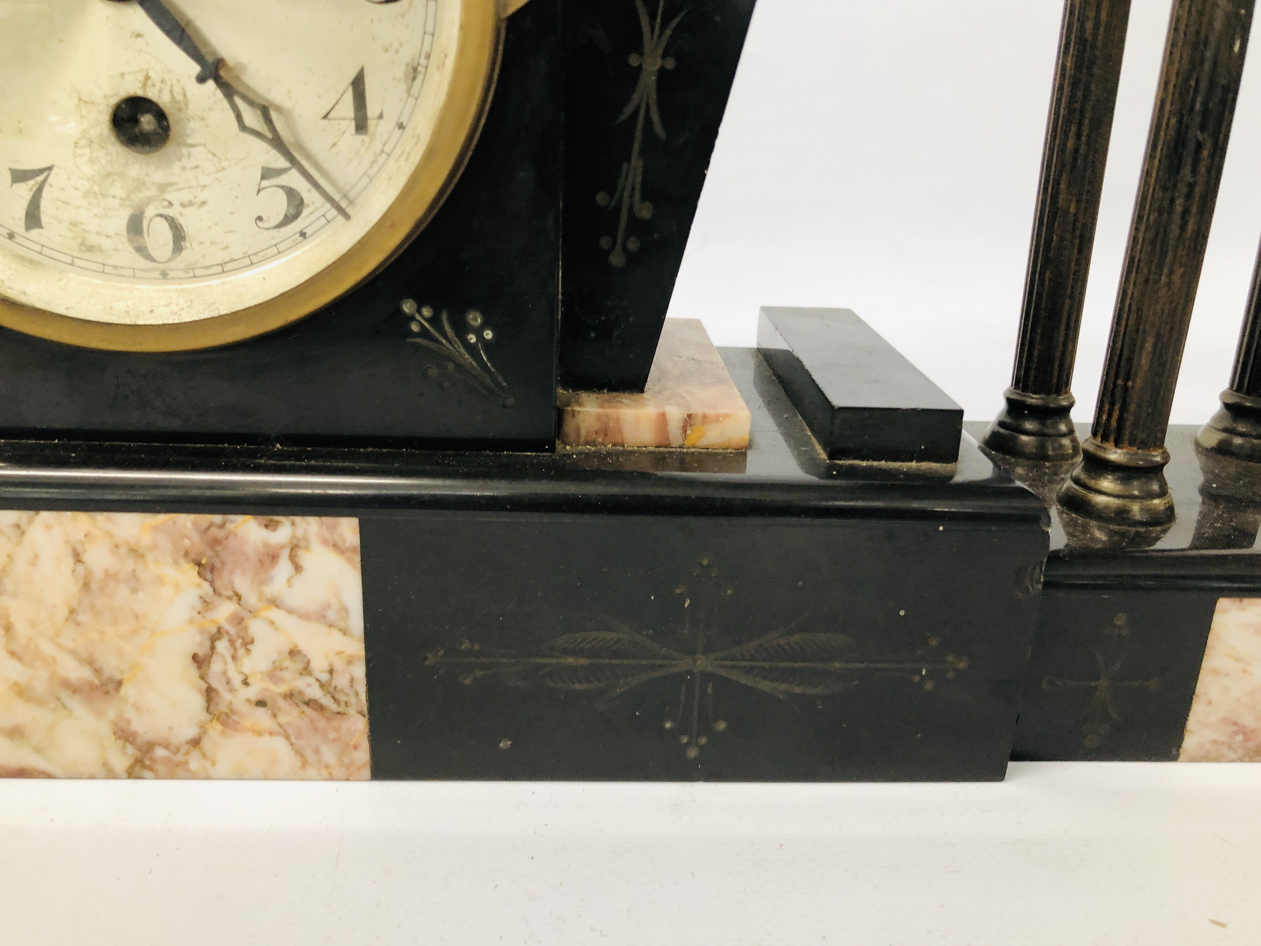 VINTAGE SLATE AND MARBLE MANTEL CLOCK AND GARNITURES MARKED F.H.T. - Image 5 of 12