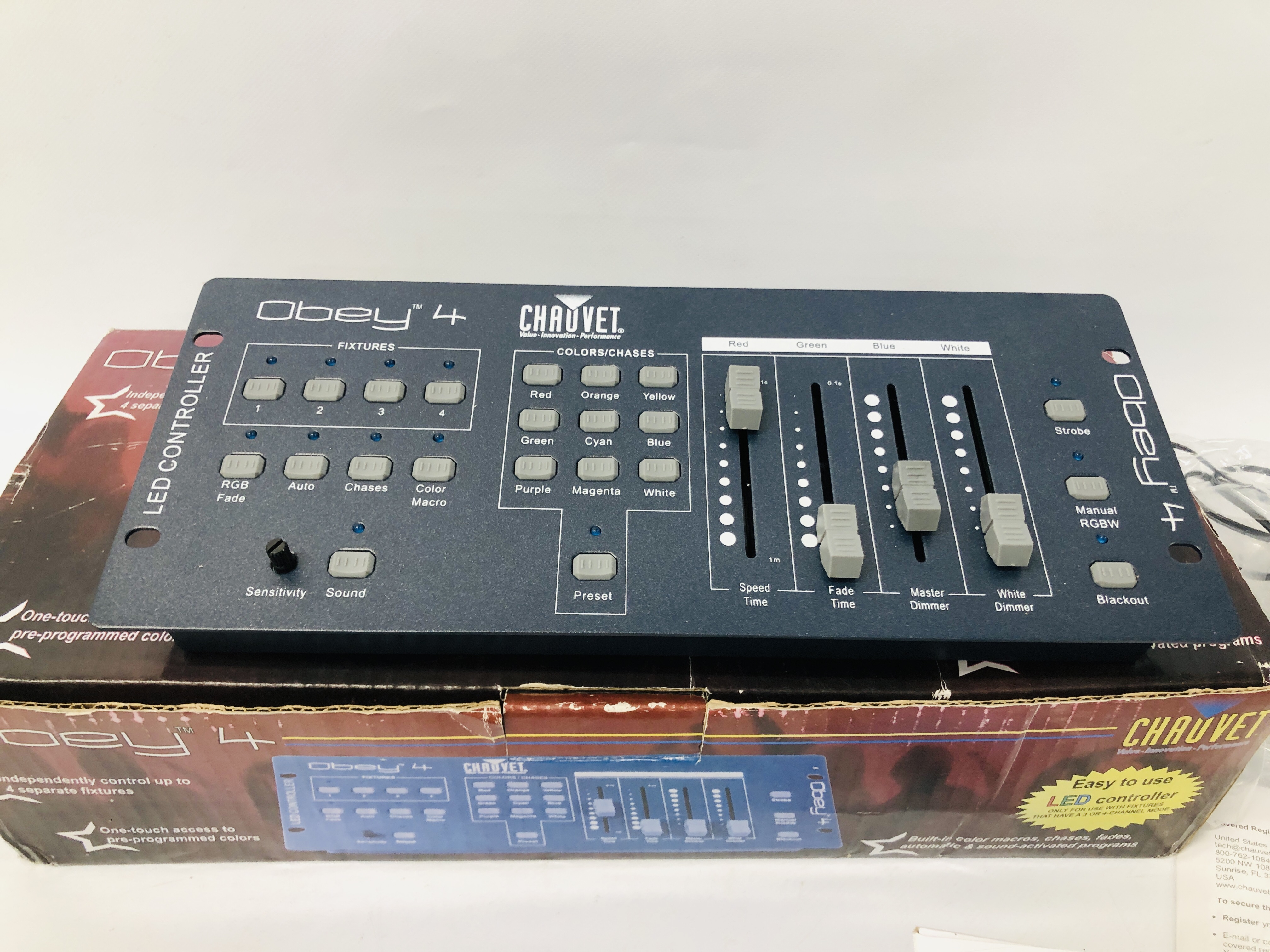 A KAM DMX3 LIGHTING CONTROLLER ALONG WITH A CHAUVET OBEY4 LIGHTING CONTROLLER - SOLD AS SEEN - Image 4 of 6