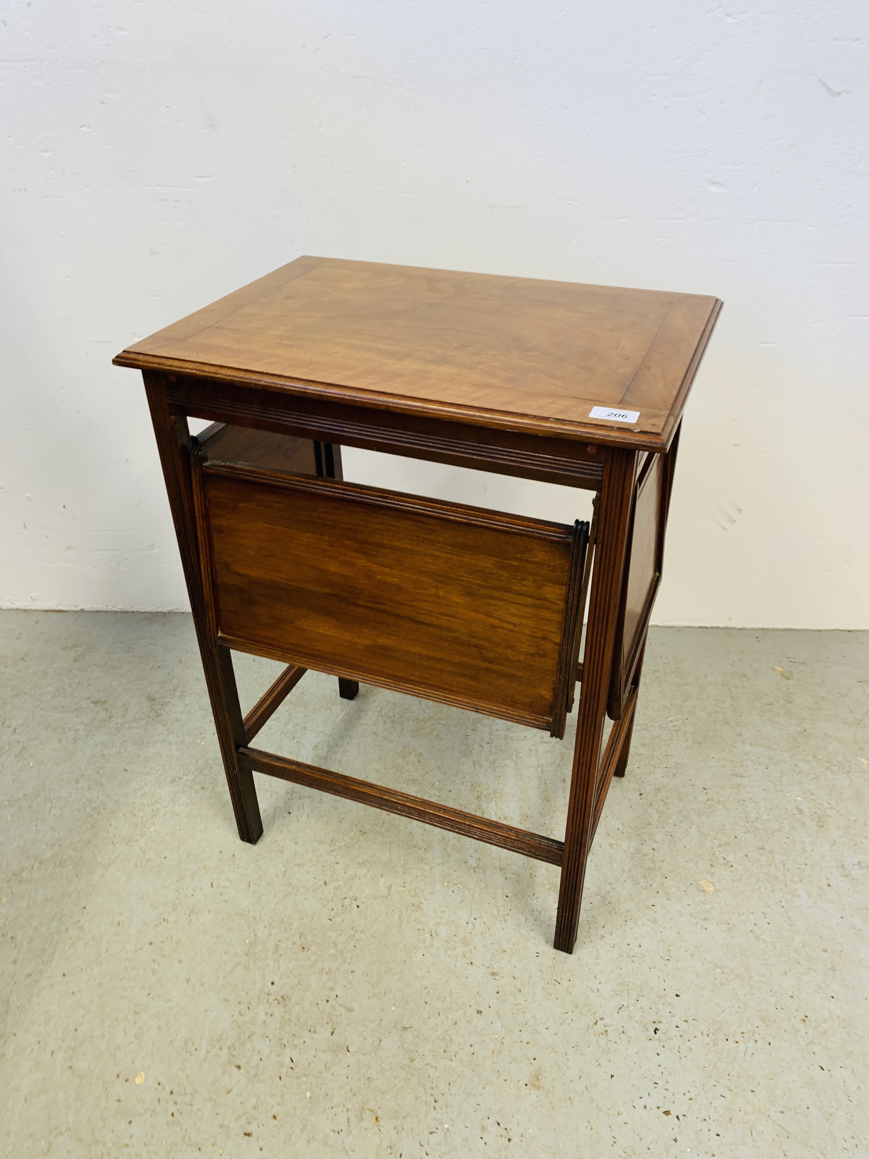 EDWARDIAN MAHOGANY OCCASIONAL TABLE WITH CANTILEVER TRAYS. - Image 5 of 5
