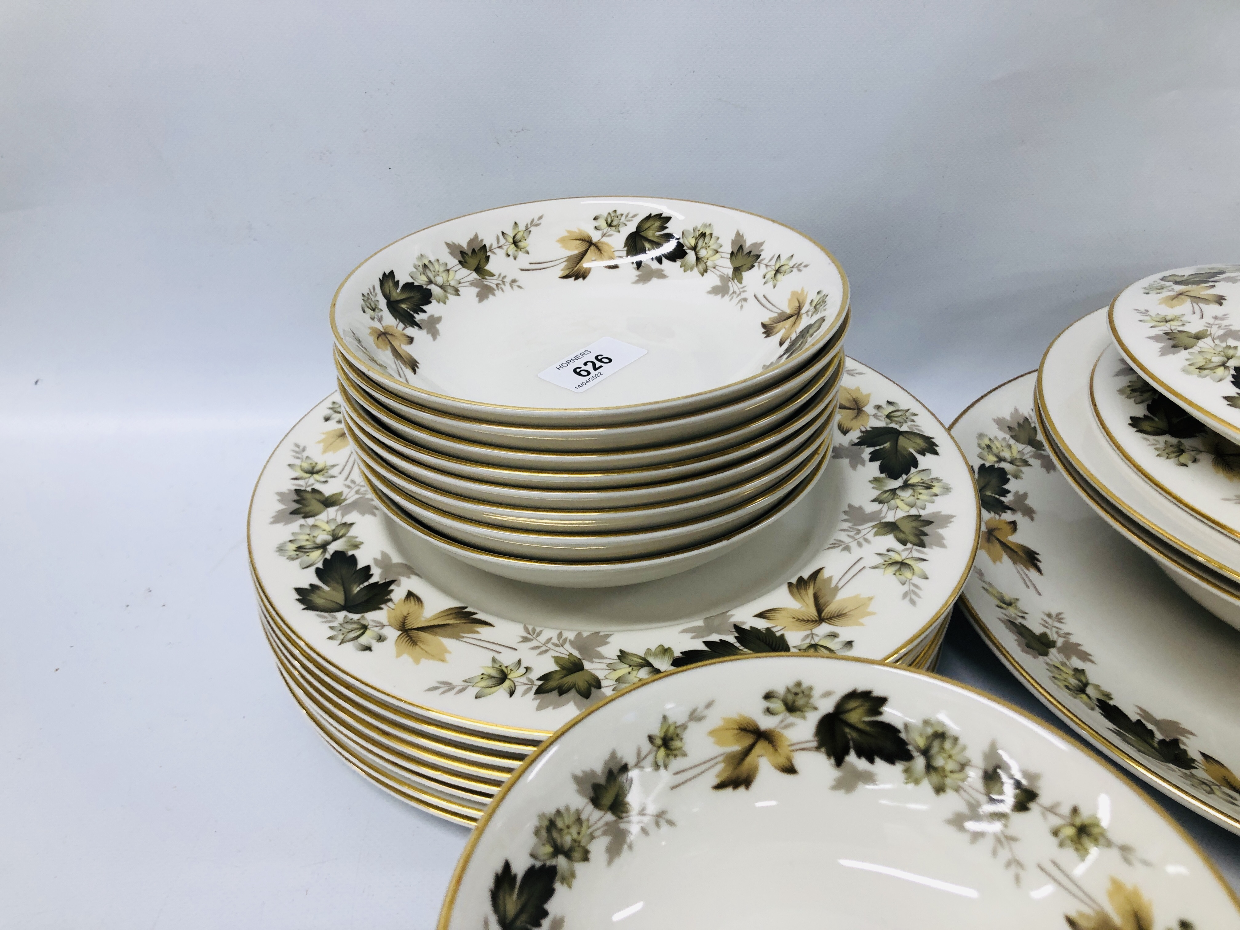 COLLECTION OF ROYAL DOULTON "LARCHMONT" TC1019 TEA AND DINNER WARE (APPROX. - Image 8 of 9