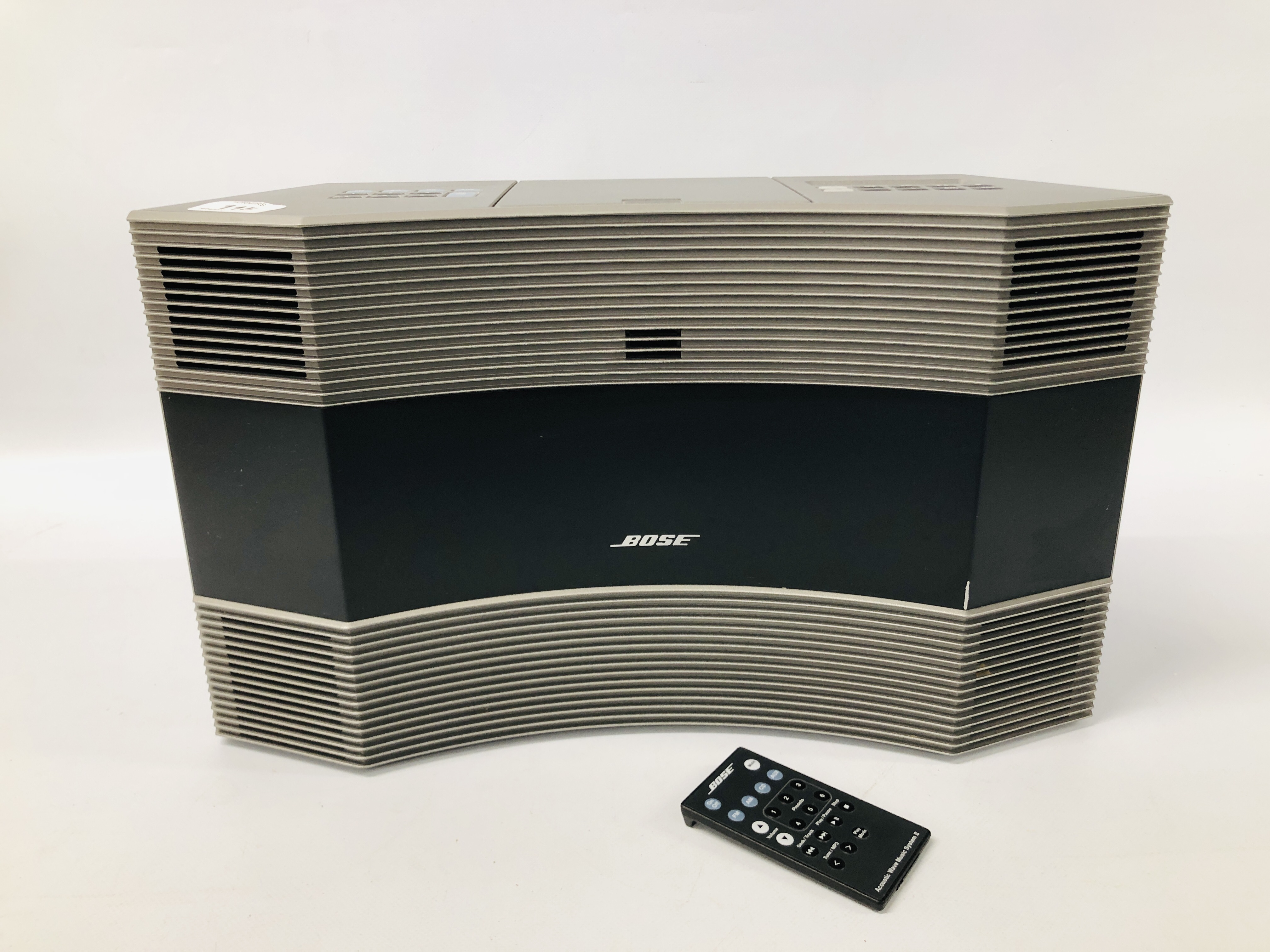 BOSE ACOUSTIC WAVE MUSIC SYSTEM 2 WITH REMOTE - SOLD AS SEEN