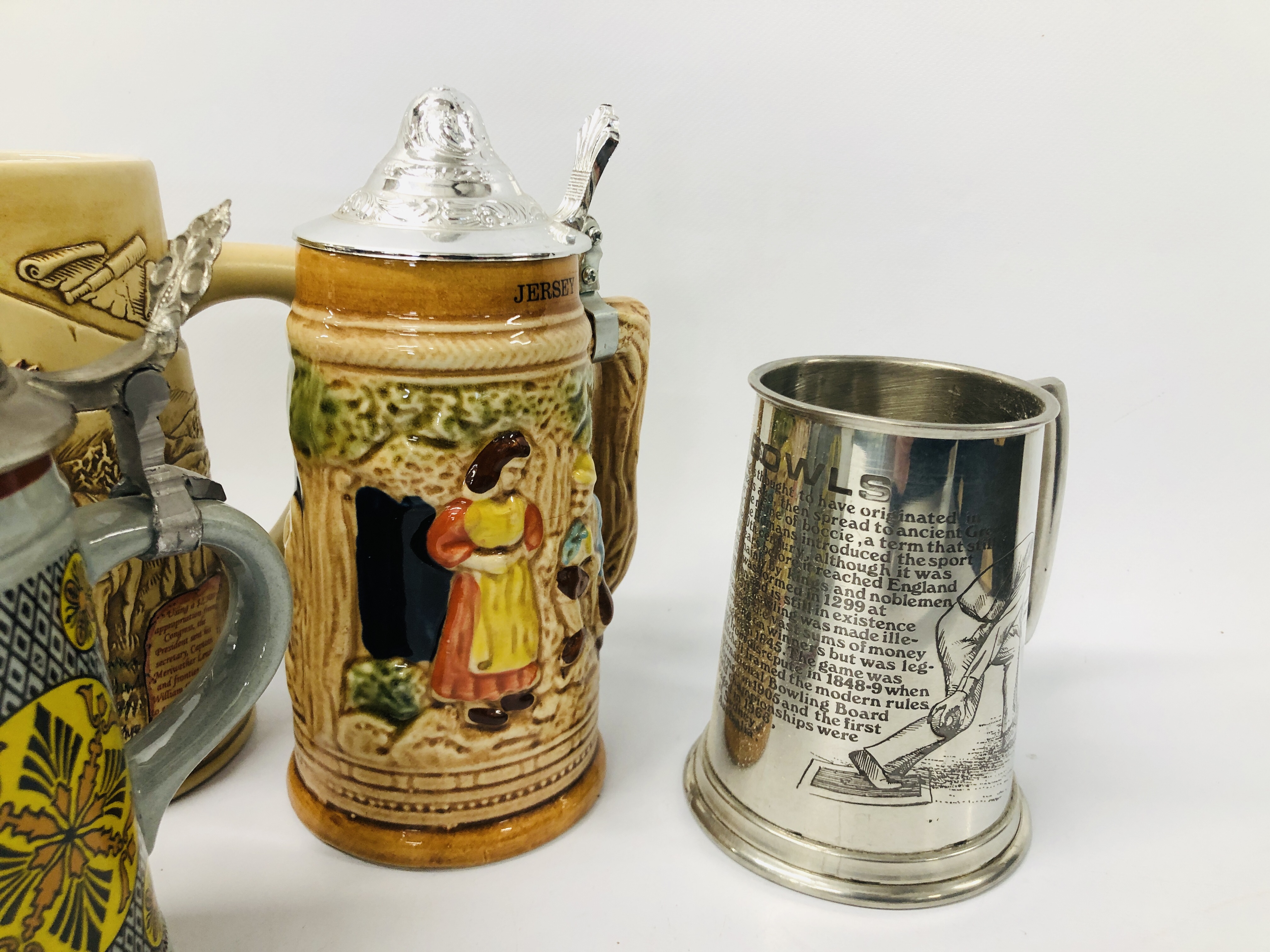 COLLECTION OF ASSORTED GERMAN STEINS TO INCLUDE GLASS AND POTTERY - Image 3 of 6