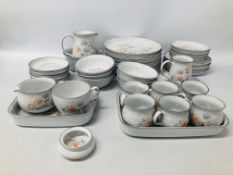 COLLECTION OF DENBY ENCORE TEA AND DINNER WARE TO INCLUDE CASSEROLE DISHES, DINNER PLATES,