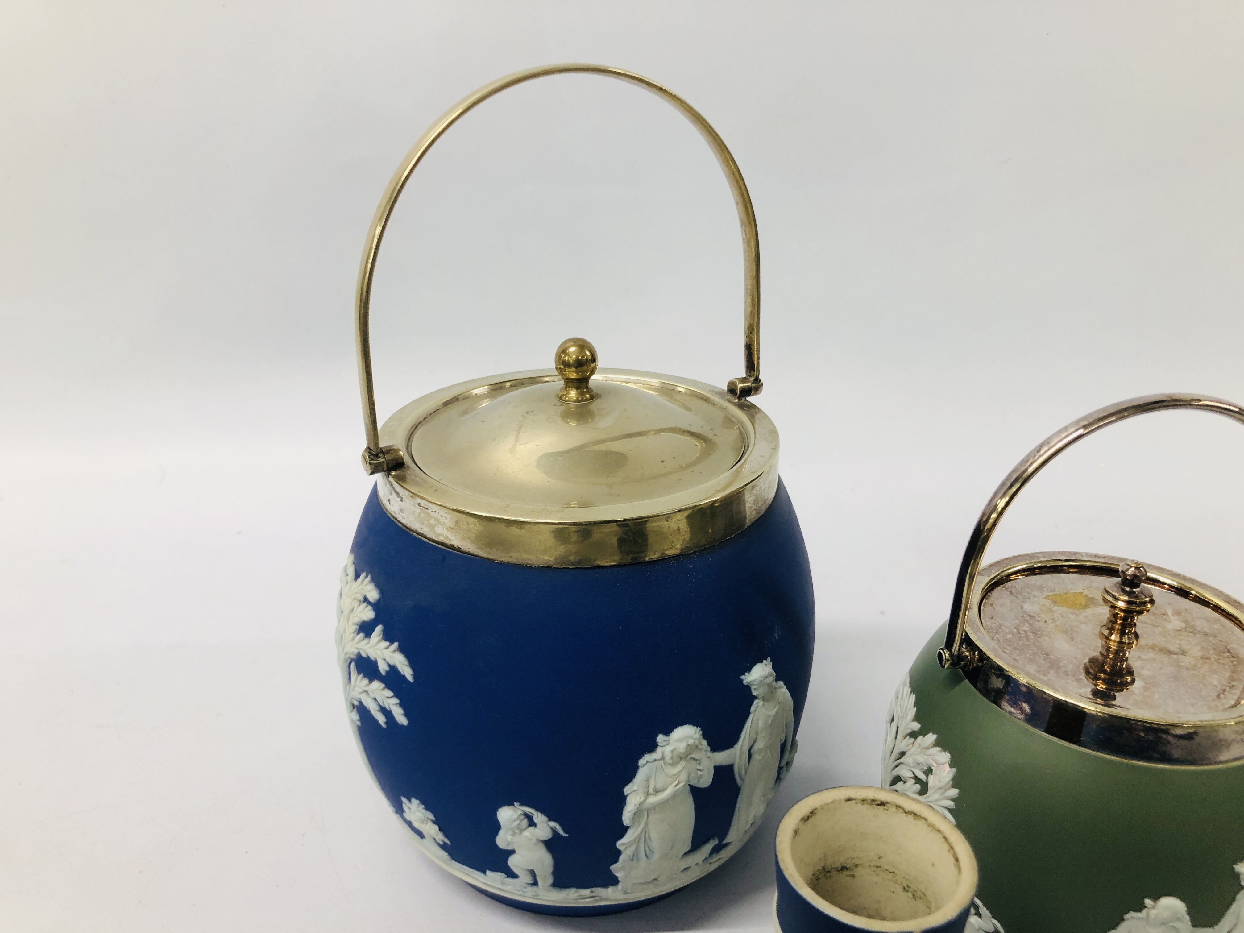 JASPERWARE BISCUIT BARRELS AND VASES TO INCLUDE WEDGWOOD - Image 5 of 6