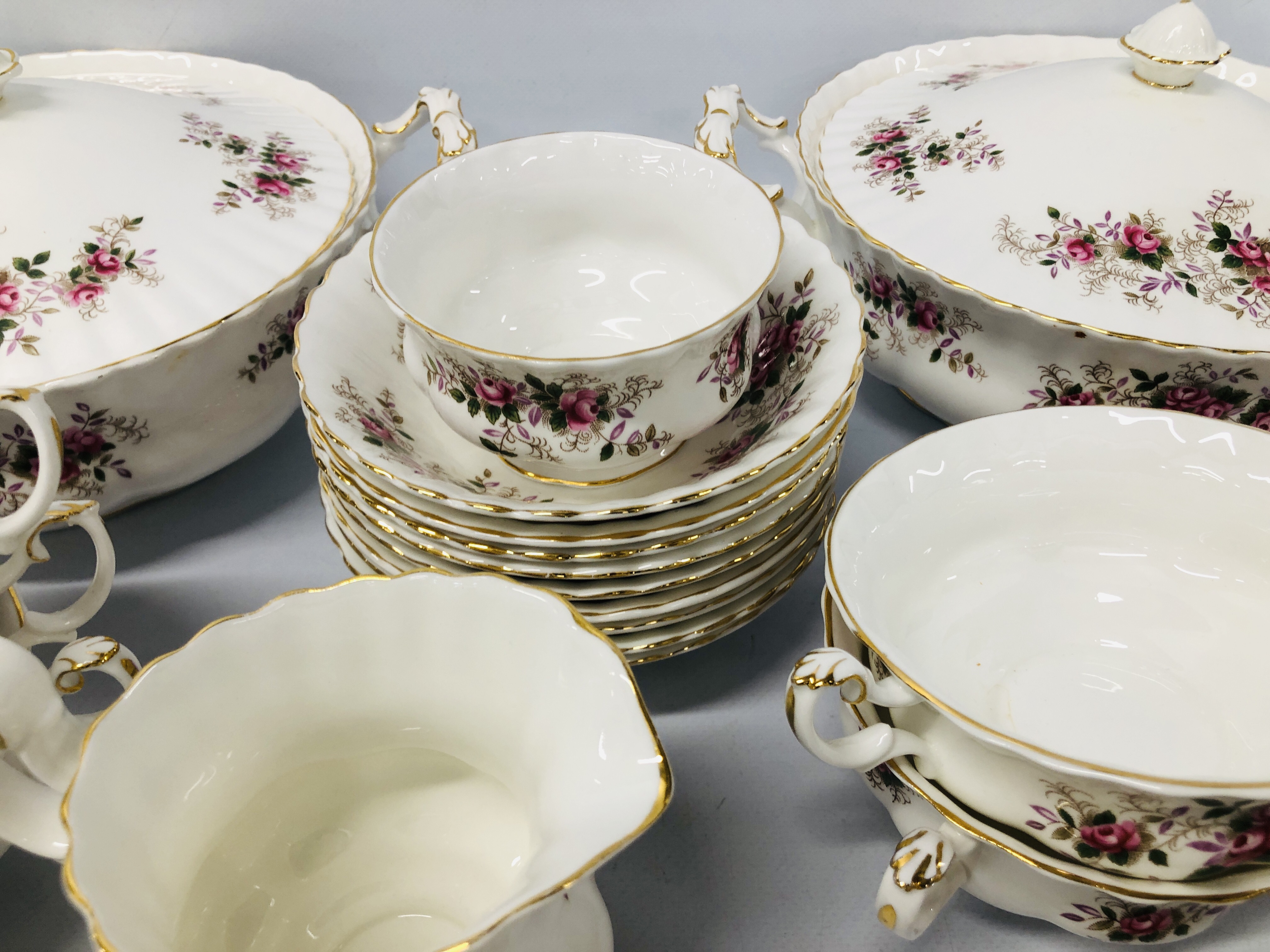 COLLECTION OF ROYAL ALBERT "LAVENDER ROSE" TEA AND DINNER WARE (68 PIECES) + ONE ROYAL ALBERT "LADY - Image 11 of 12