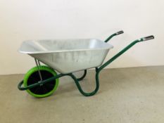AN AS NEW HAEMMERLIN ULTIMATE 108 WHEEL BARROW FITTED WITH PUNCTURE FREE WHEEL.