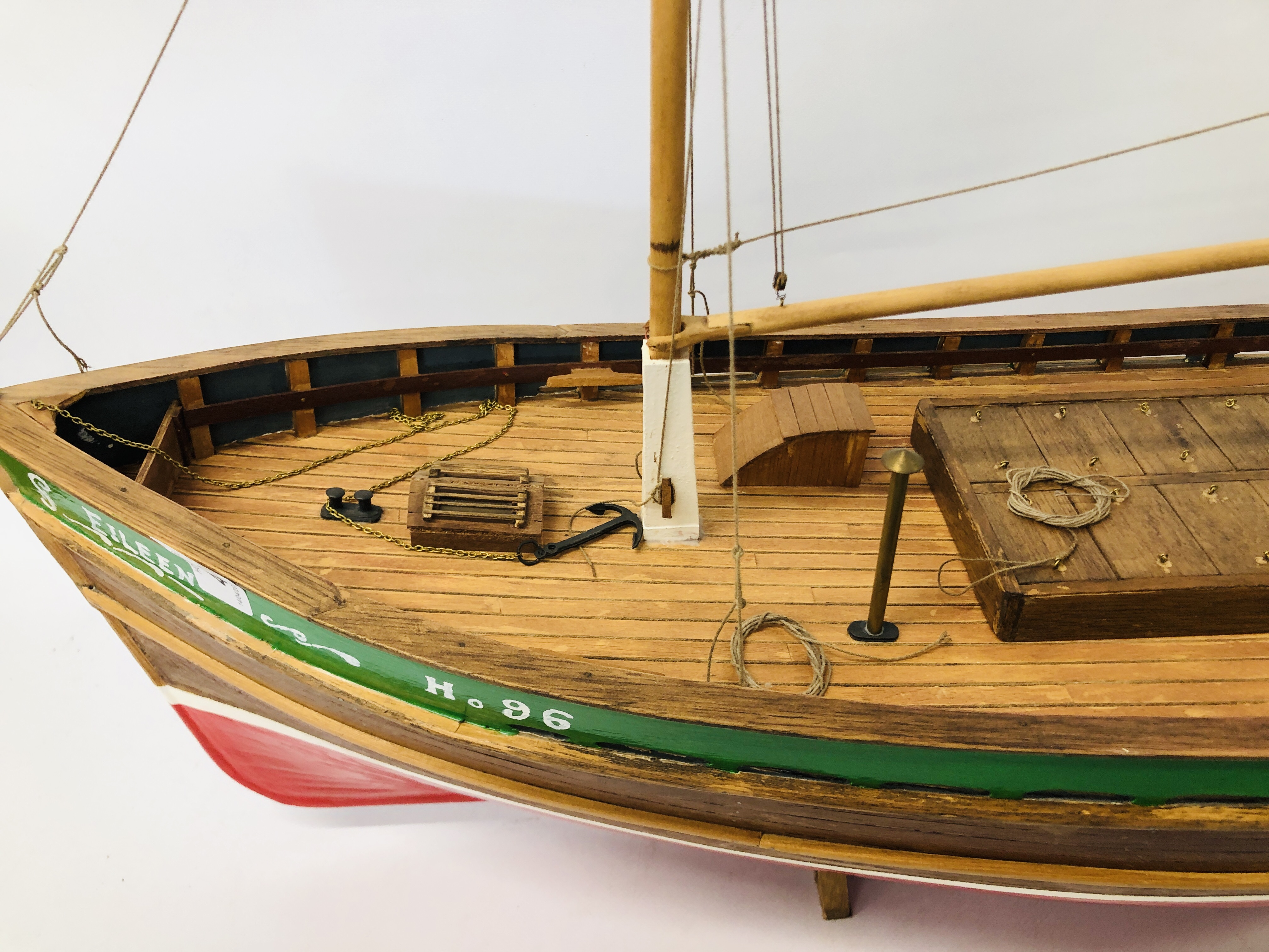 A VINTAGE HAND BUILT WOODEN MODEL OF A FISHING TRAWLER "EILEEN" NO. 96 LENGTH 85CM. HEIGHT 66CM. - Image 3 of 11