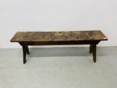A JACK GRIMBLE BESPOKE HAND CRAFTED SOLID OAK BENCH SIGNED AND DATED CROMER 1967 141CM. X 28CM.