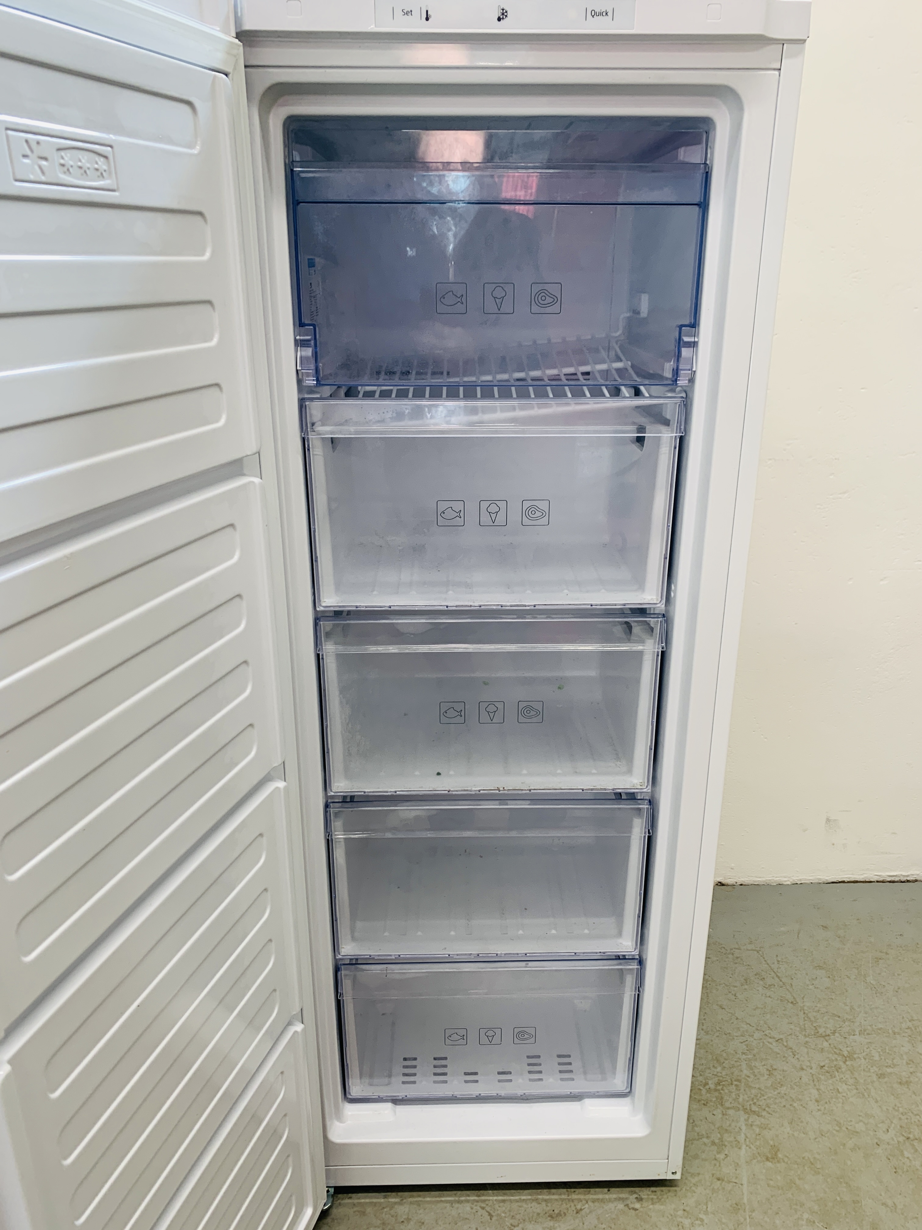 BEKO UPRIGHT FREEZER MODEL FCFM1545W - SOLD AS SEEN - Image 7 of 10