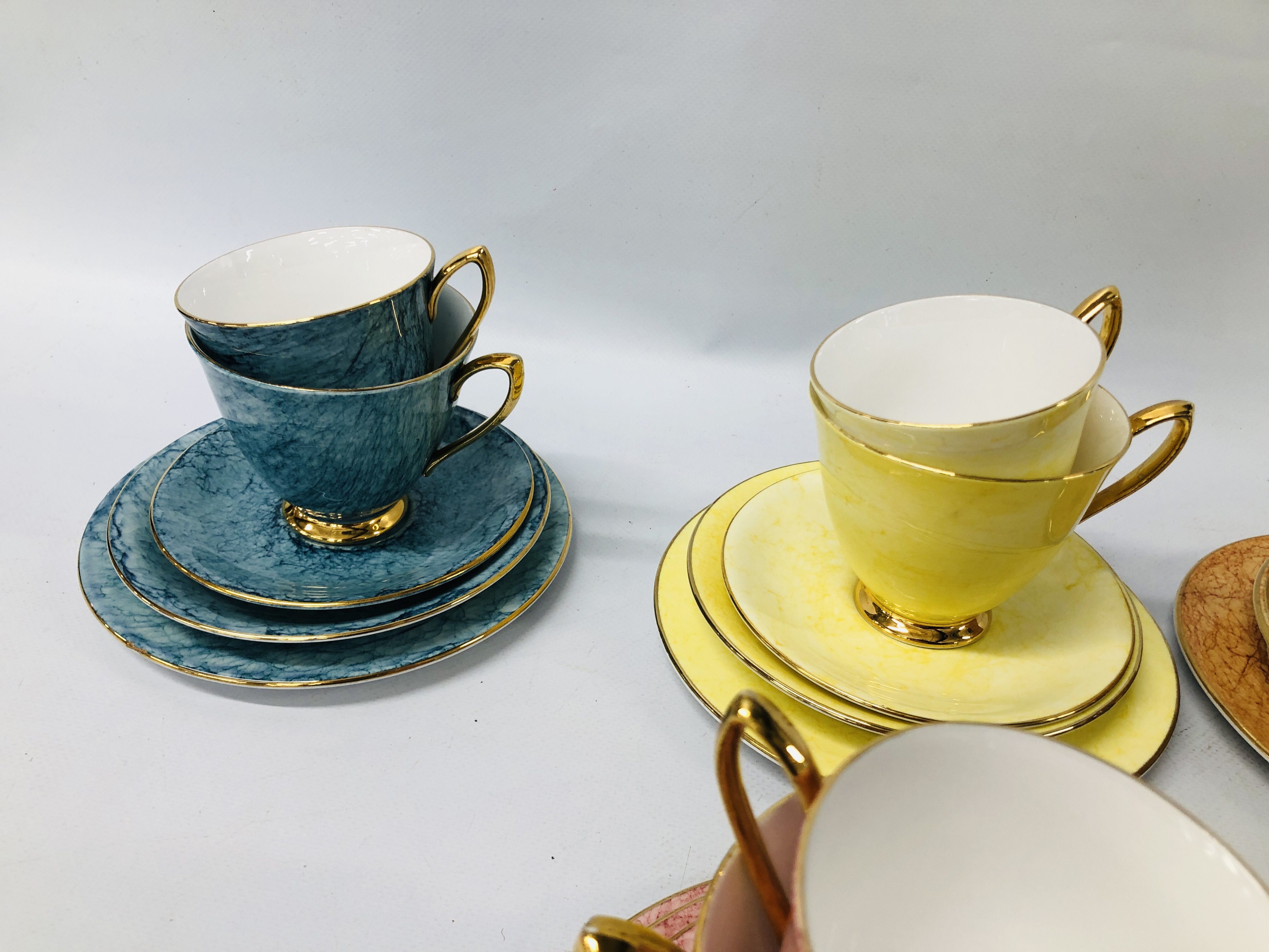 COLLECTION OF ROYAL ALBERT GOSSAMER CUPS AND SAUCERS (APPROC. - Image 6 of 7