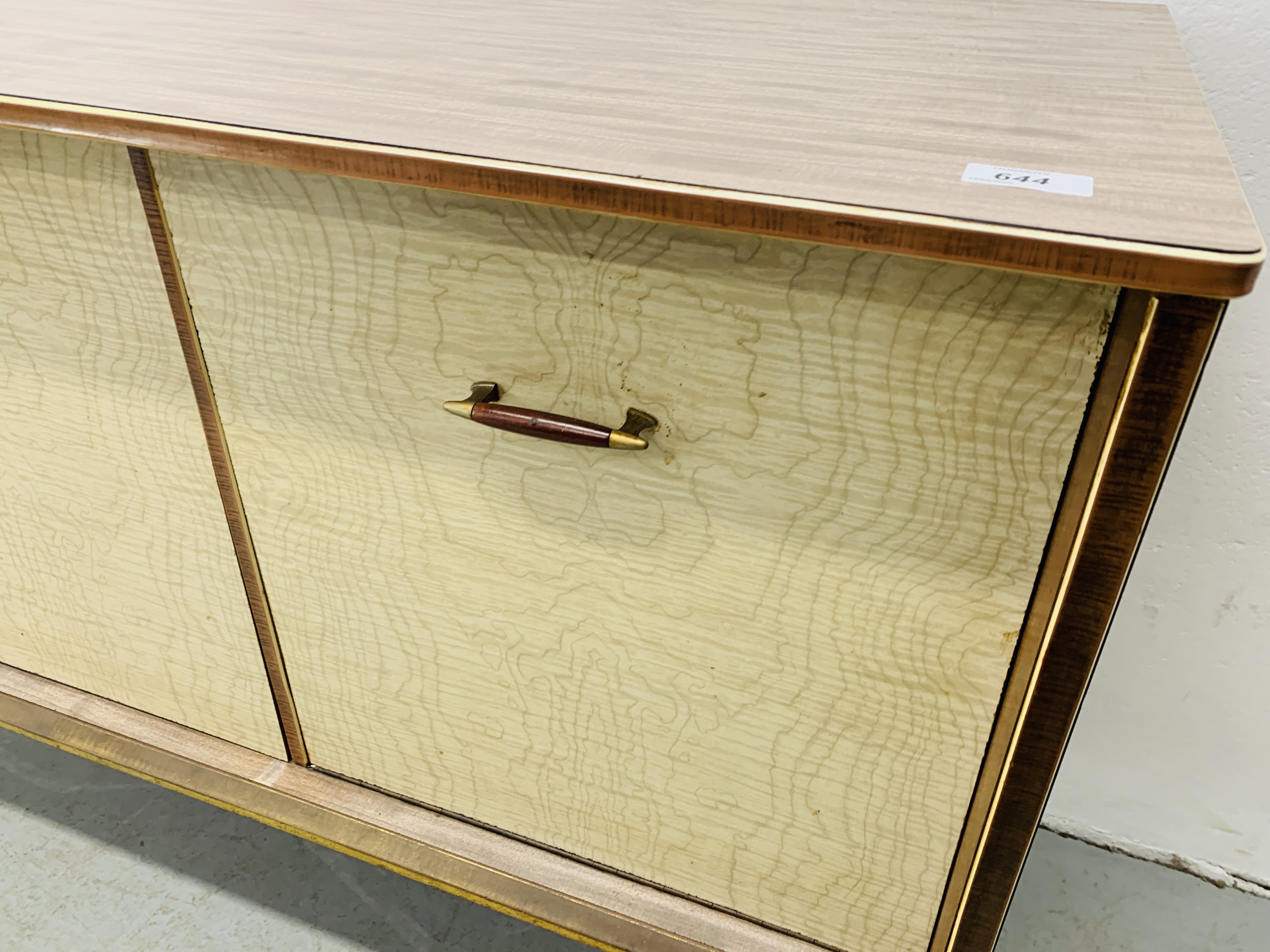 A MID C20th HOME MAKER SIDEBOARD THREE DRAWER CABINET COMBINATION WIDTH 136CM. DEPTH 45CM. - Image 5 of 9
