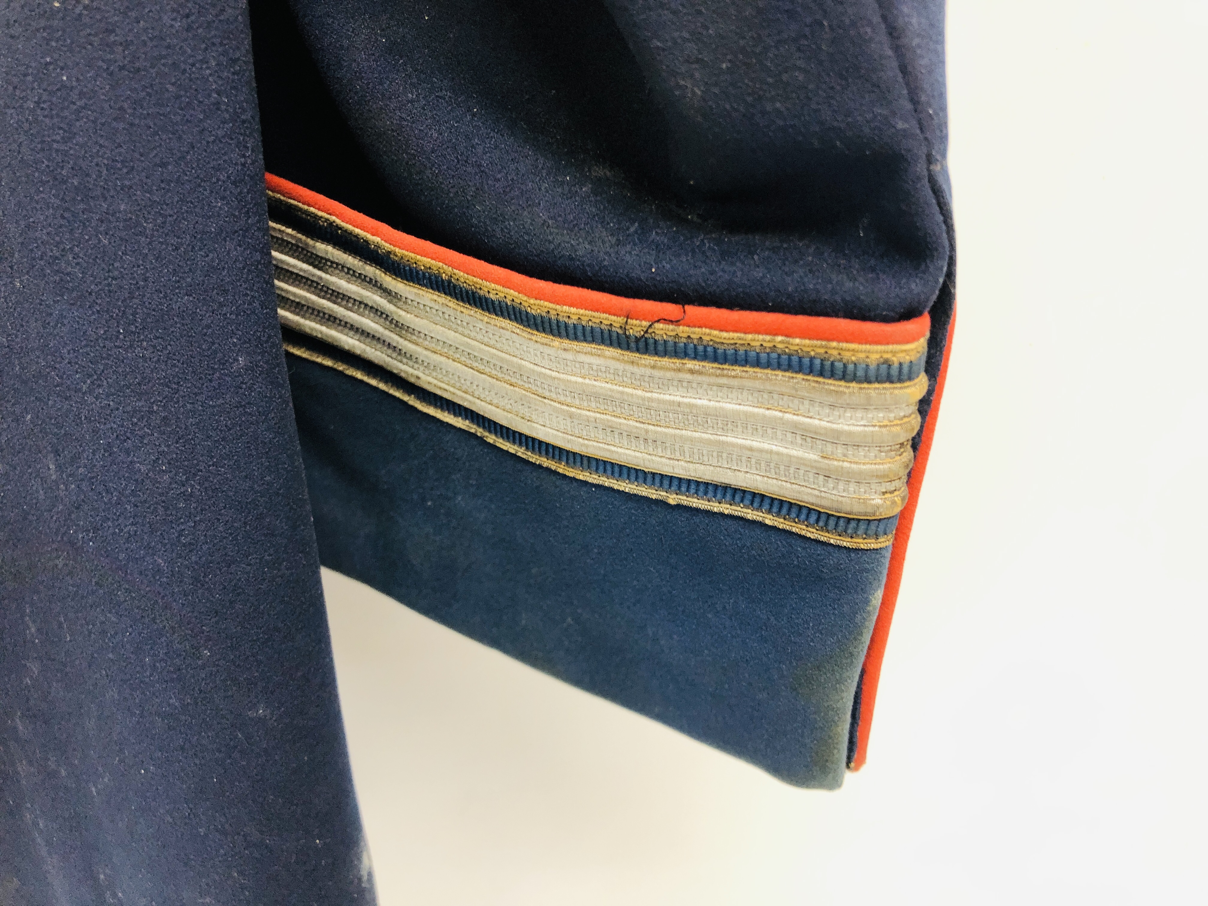 A GERMAN INFANTRY OFFICERS JACKET IN NAVY CLOTH, - Image 28 of 32