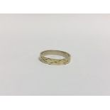 WEDDING BAND MARKED 9CT.