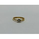 18CT GOLD DIAMOND SOLITAIRE.