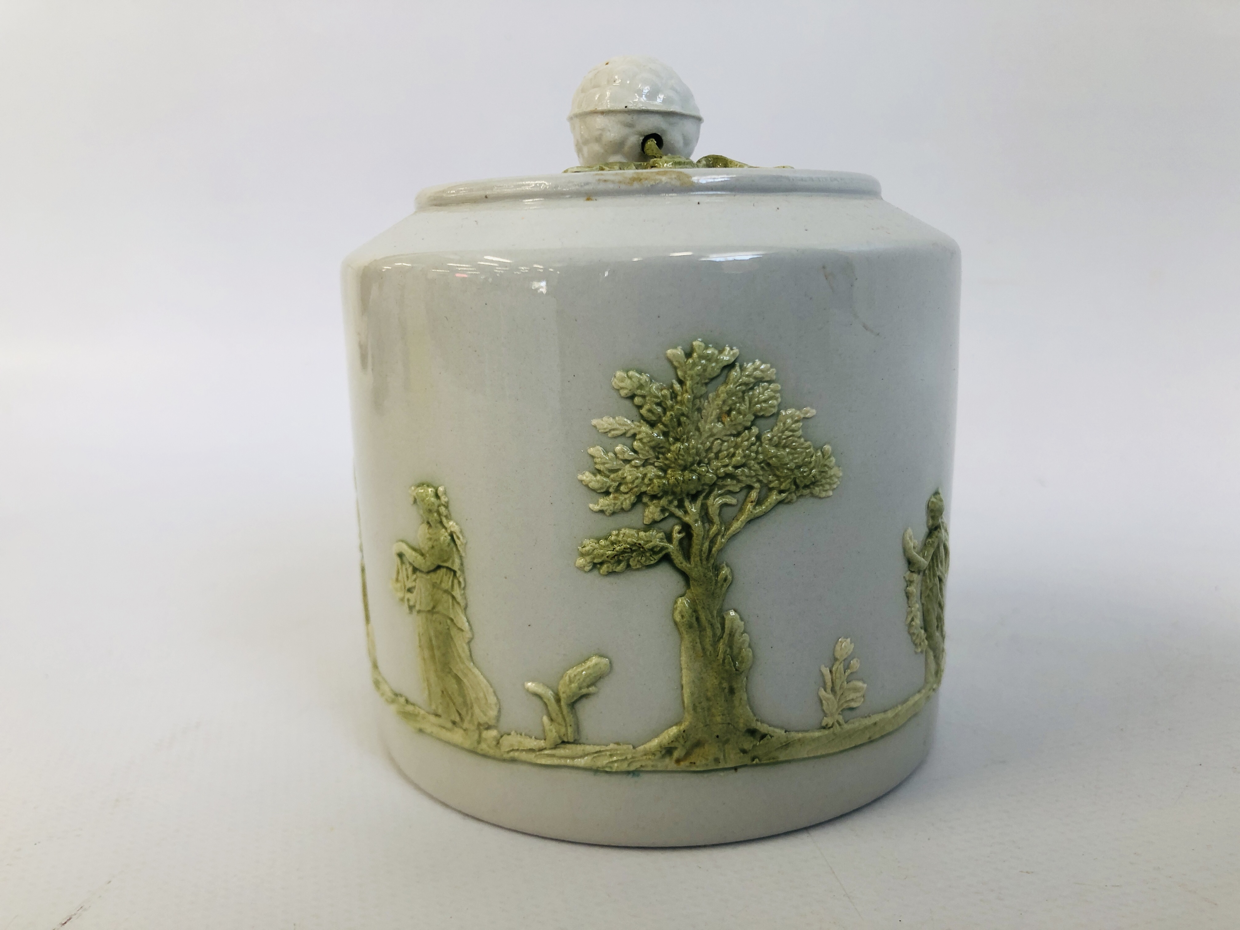 DOULTON LAMBETH VASE BEARING MAKERS NO. X 5561 RG + WEDGWOOD STYLE LIDDED JAR. - Image 12 of 14