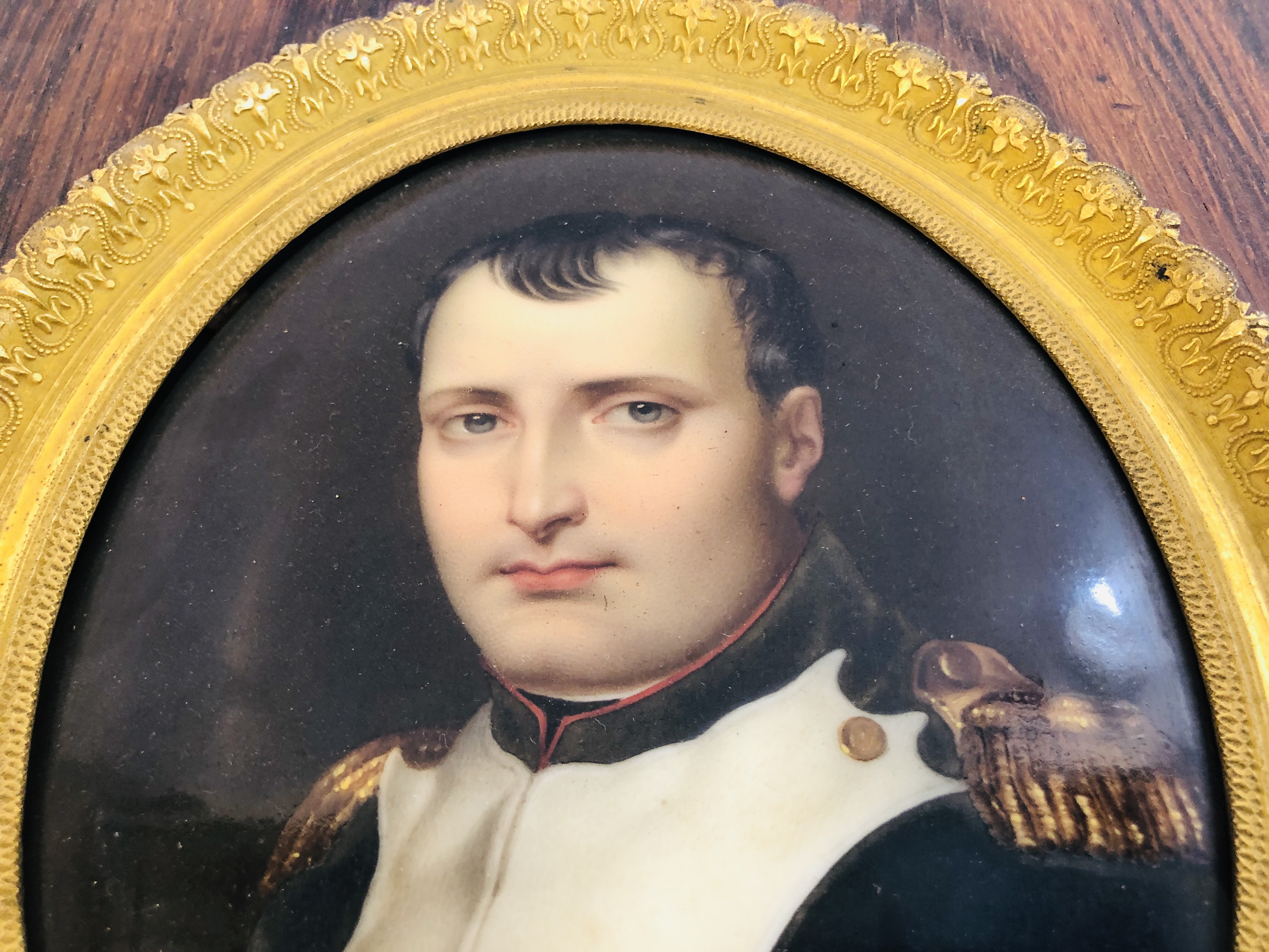 AN OVAL ENAMELLED PLAQUE OF NAPOLEON BY J. - Image 5 of 17