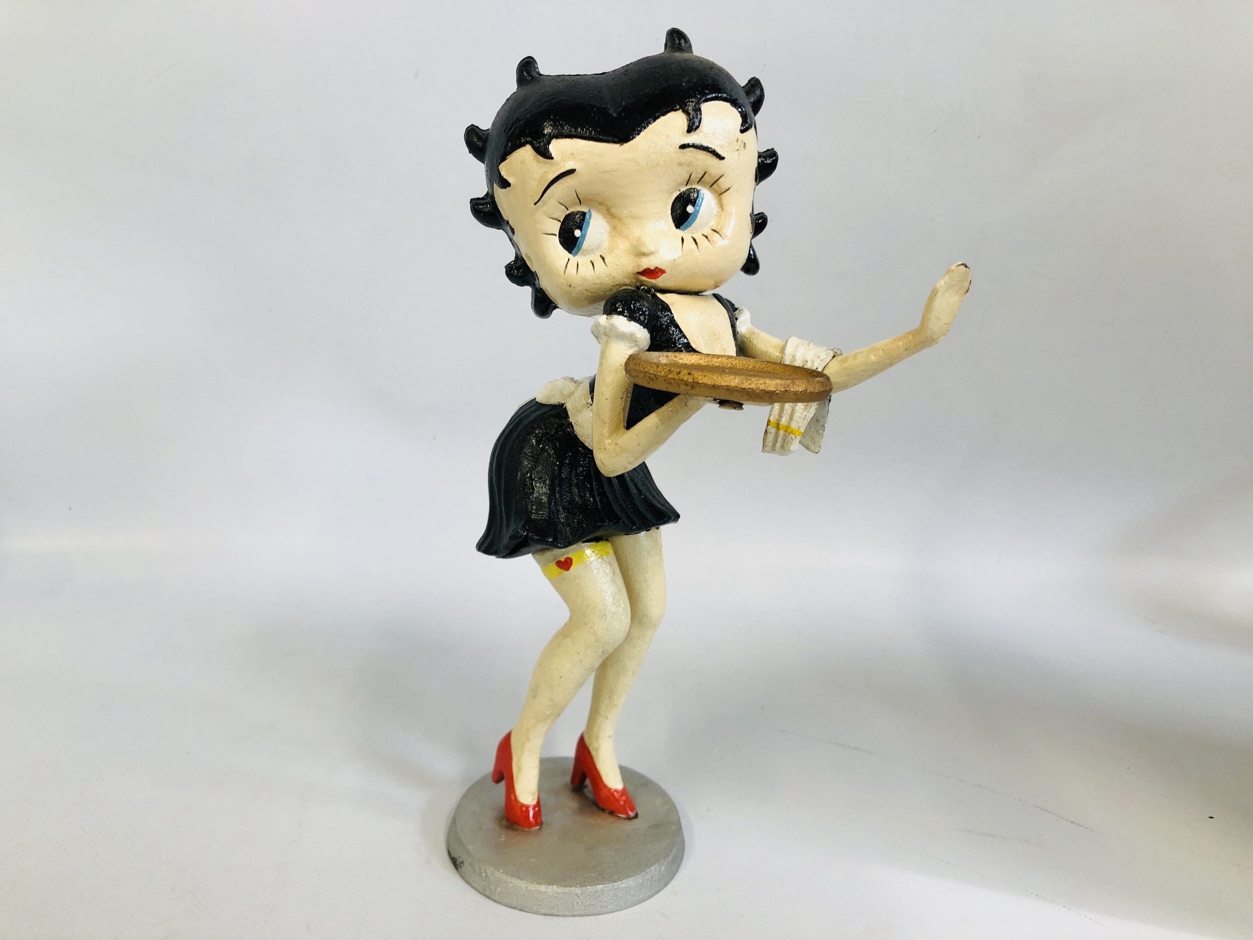 (R) BETTY BOOP WAITRESS FIGURE