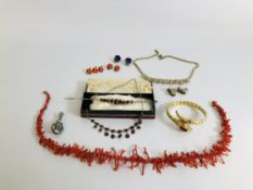 COLLECTION OF VINTAGE JEWELLERY TO INCLUDE CORAL NECKLACE, LADYBIRD BROOCH AND EARRINGS,