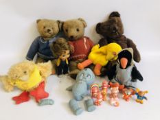 BOX OF ASSORTED VINTAGE TEDDY BEARS AND SESAME STREETS BIG BIRD TOY,