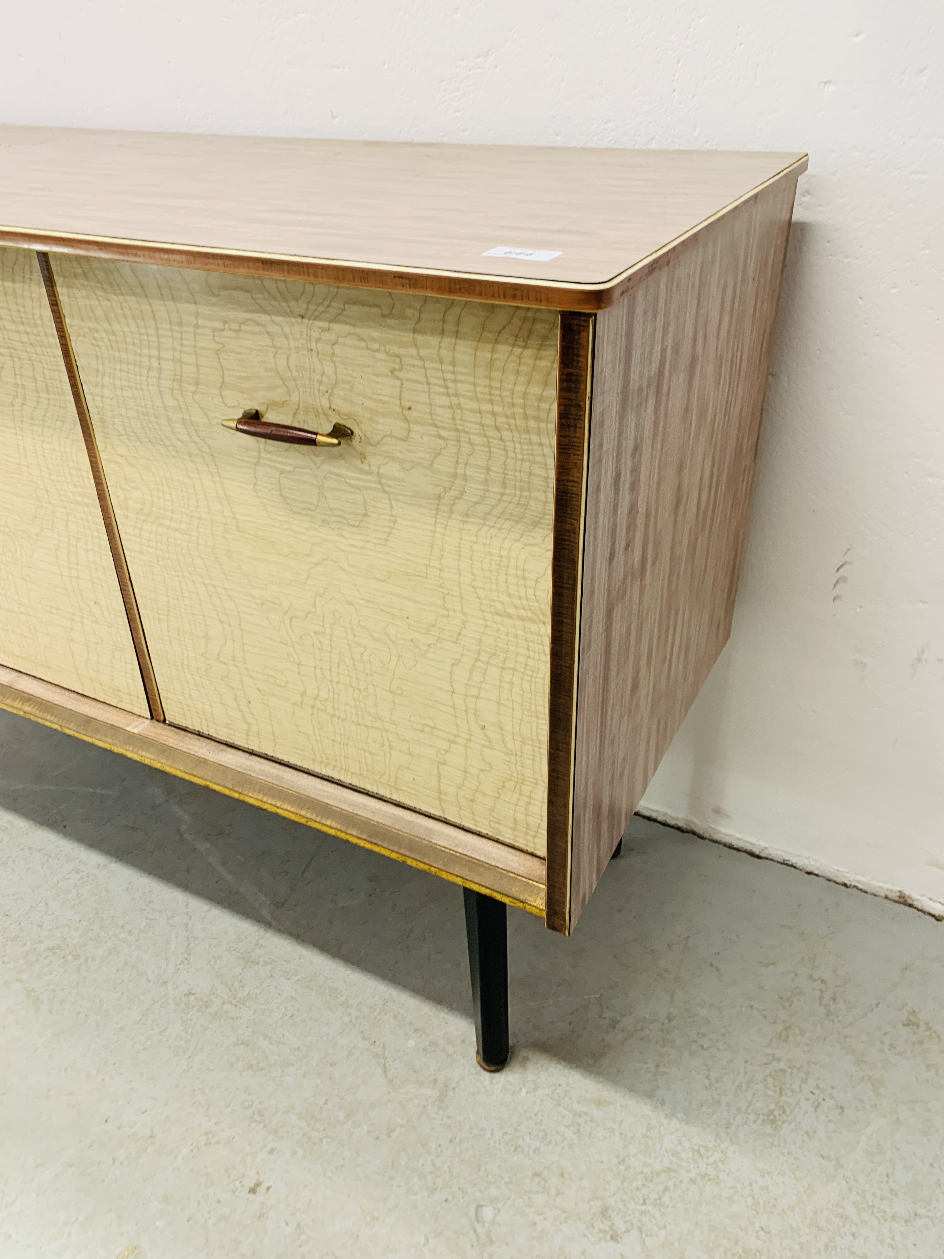 A MID C20th HOME MAKER SIDEBOARD THREE DRAWER CABINET COMBINATION WIDTH 136CM. DEPTH 45CM. - Image 4 of 9