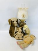 BRASS OIL LAMP WITH WHITE GLASS SHADE ALONG WITH 4 VINTAGE TEDDY BEARS TO INCLUDE PEACOCKS LONDON