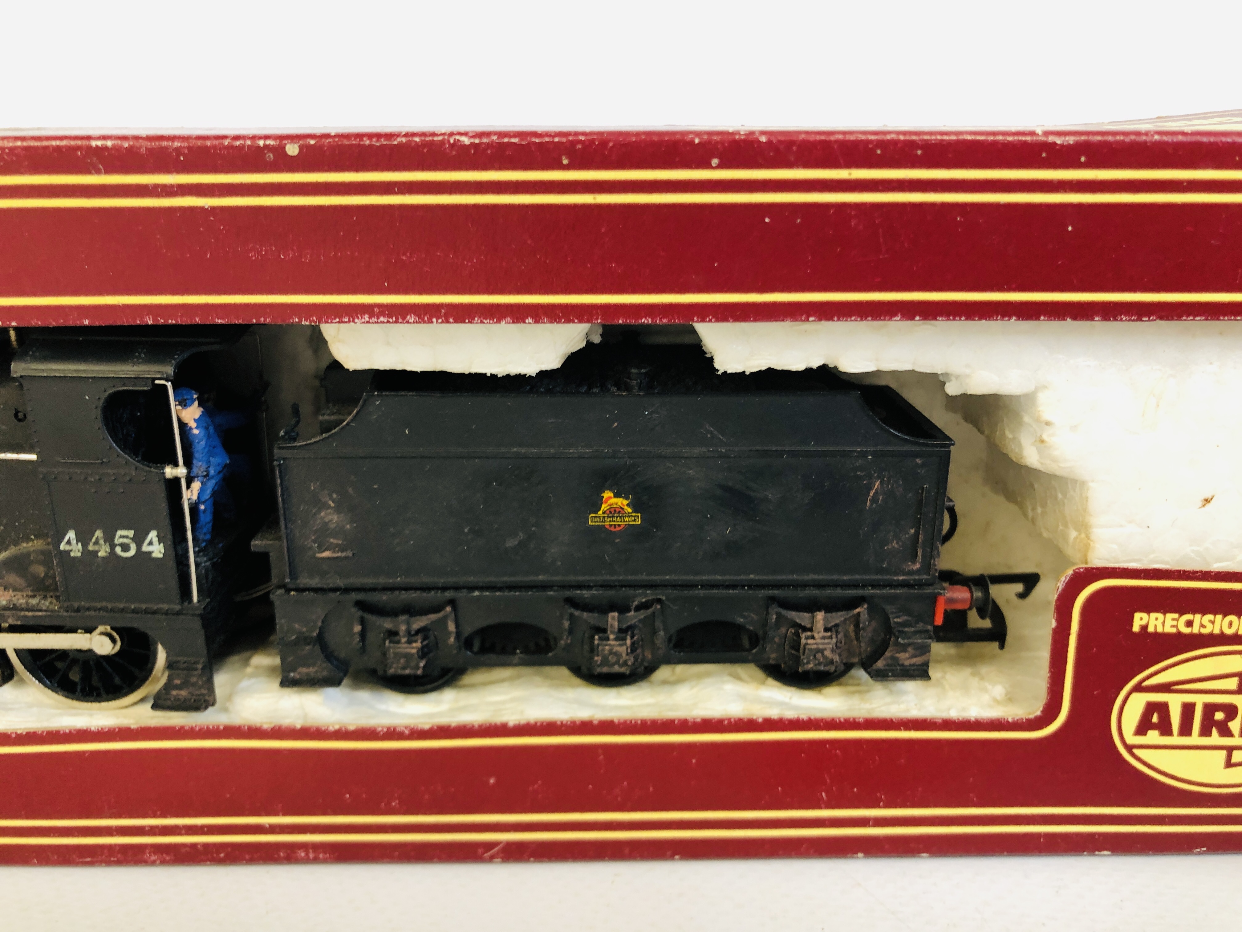 HORNBY 00 GAUGE 06003 LOCOMOTIVE BOXED AND AIRFIX GMR 4454 LOCOMOTIVE AND TENDER BOXED - Image 3 of 4