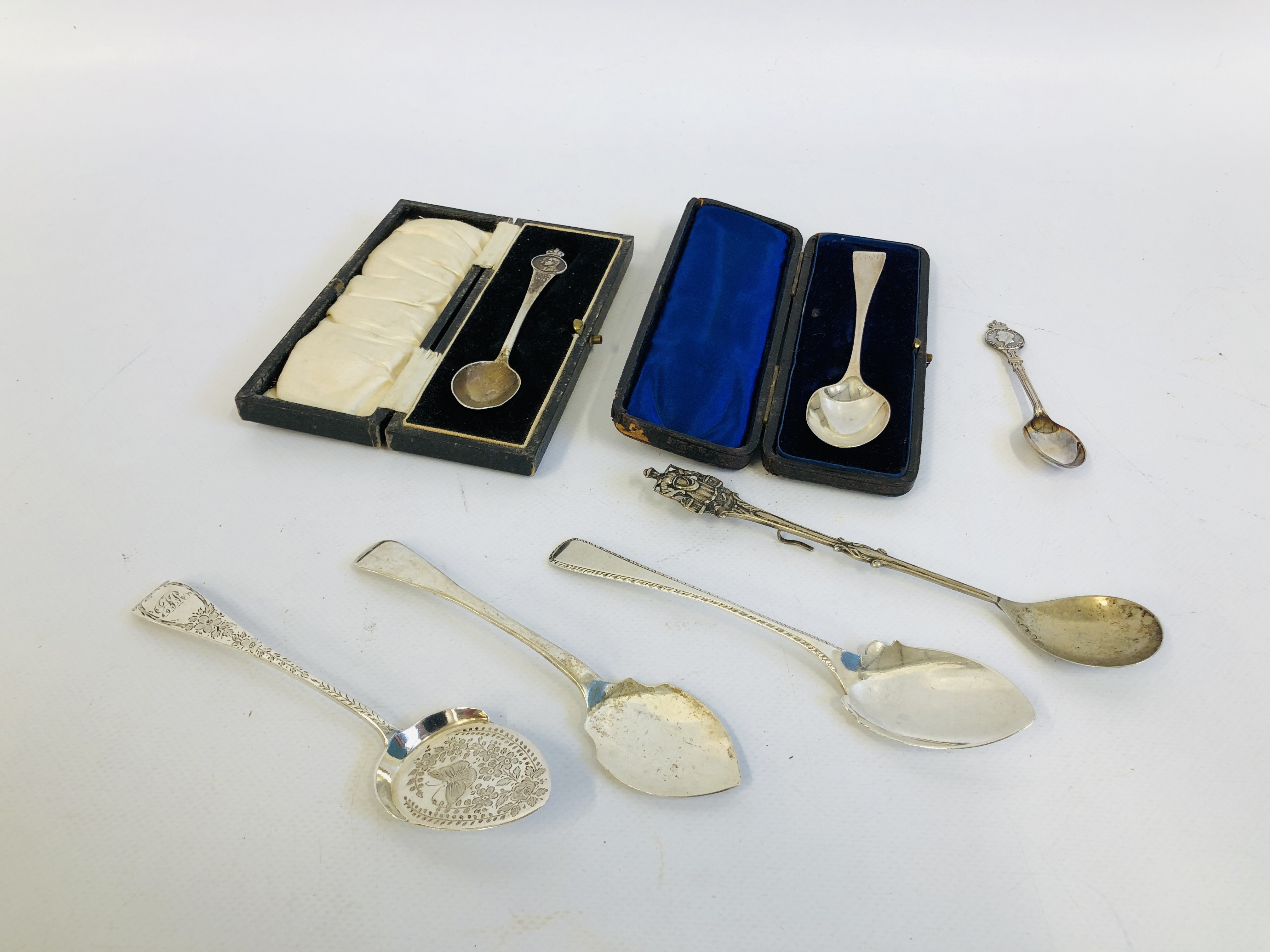 THREE ANTIQUE SILVER JAM SPOONS, CASED SILVER SPOON, LONDON ASSAY, SILVER JUBILEE SPOON,