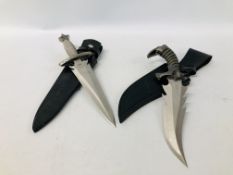 TWO REPLICA DISPLAY KNIVES IN SHEATHS TO INCLUDE MORTAL COMBAT - NO POSTAGE,