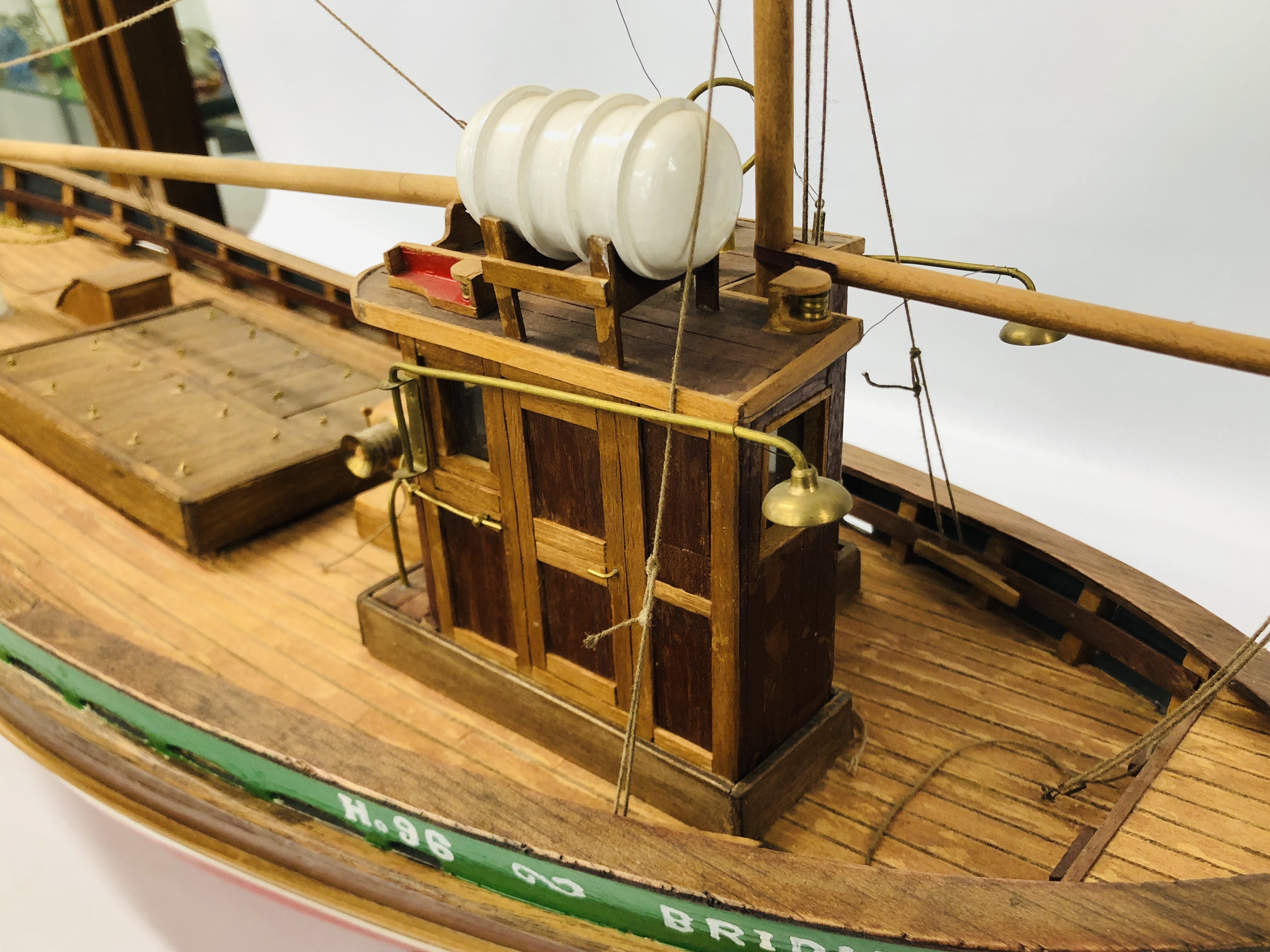 A VINTAGE HAND BUILT WOODEN MODEL OF A FISHING TRAWLER "EILEEN" NO. 96 LENGTH 85CM. HEIGHT 66CM. - Image 6 of 11