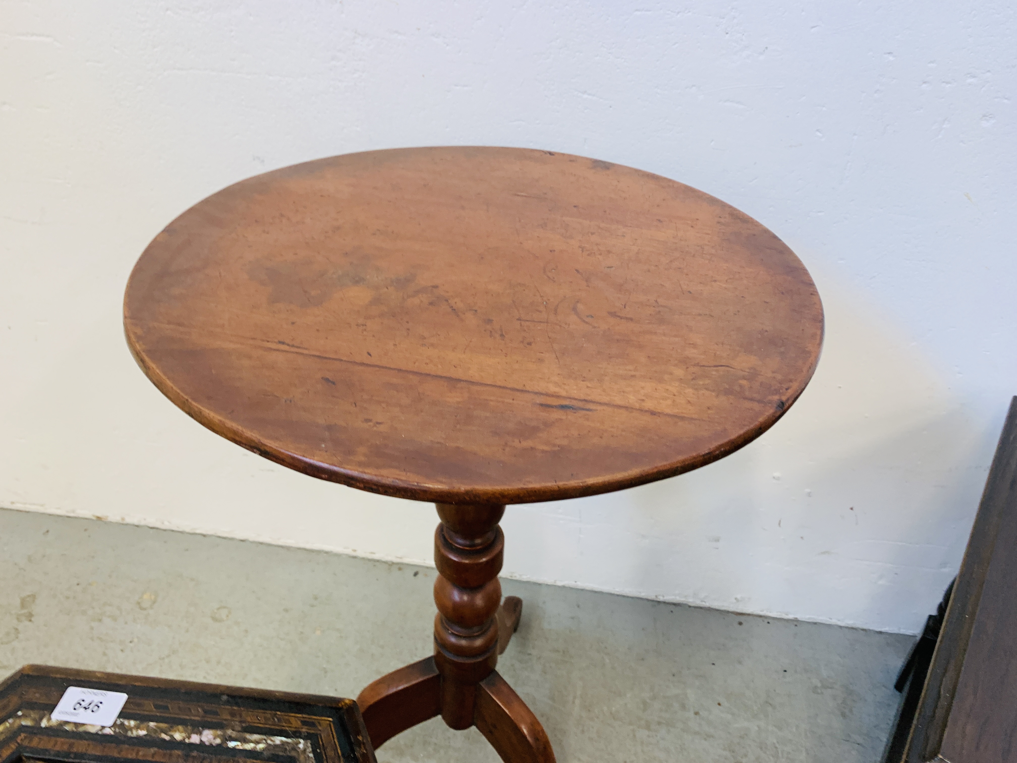 VICTORIAN MAHOGANY TILT TOP OCCASIONAL TABLE, VICTORIAN FOOTSTOOL WITH TAPESTRY CUSHION, - Image 6 of 8