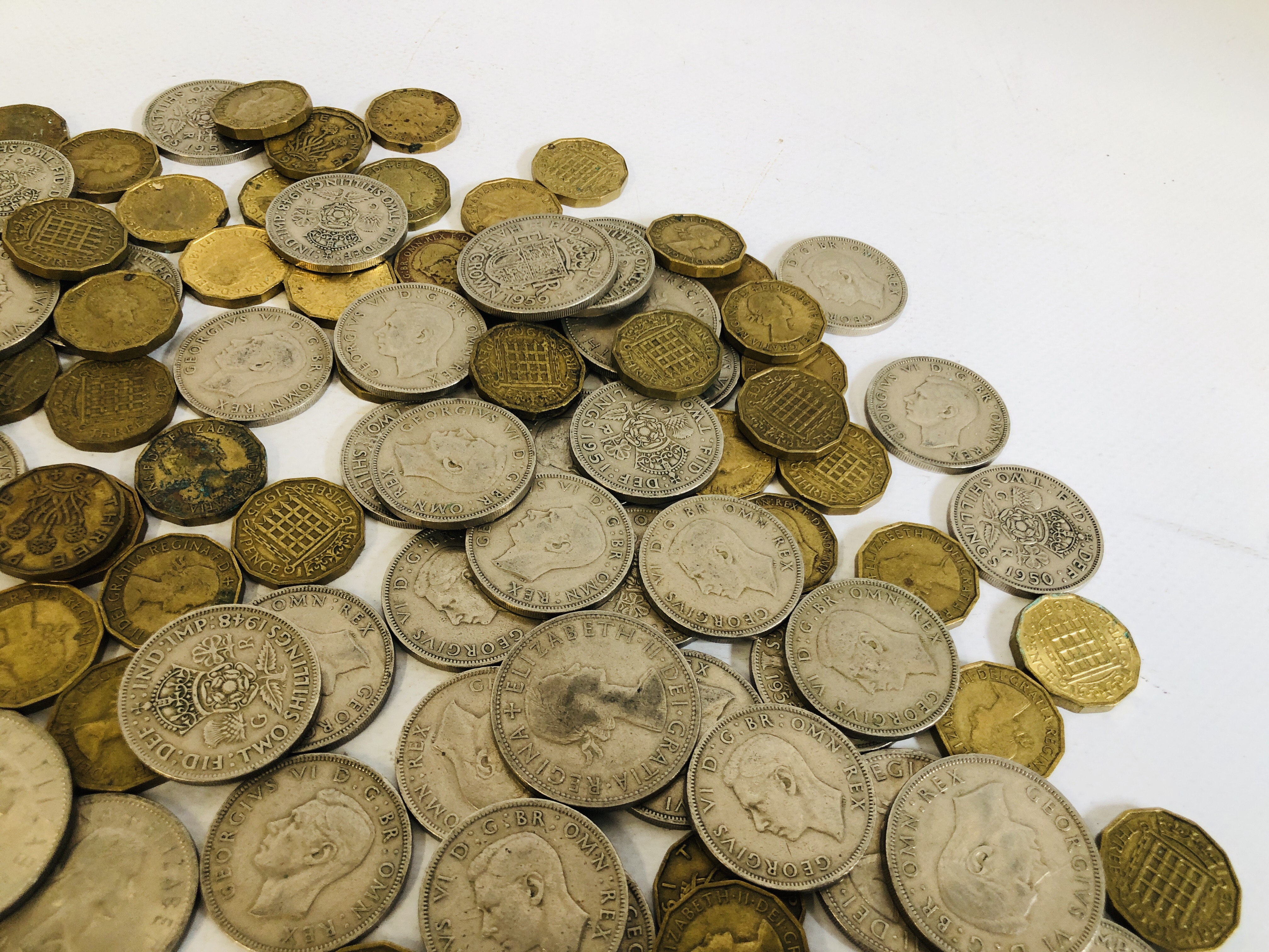 5ML BOX OF HALF CROWNS, TWO SHILLINGS AND THREE PENCE COINS. - Image 5 of 6