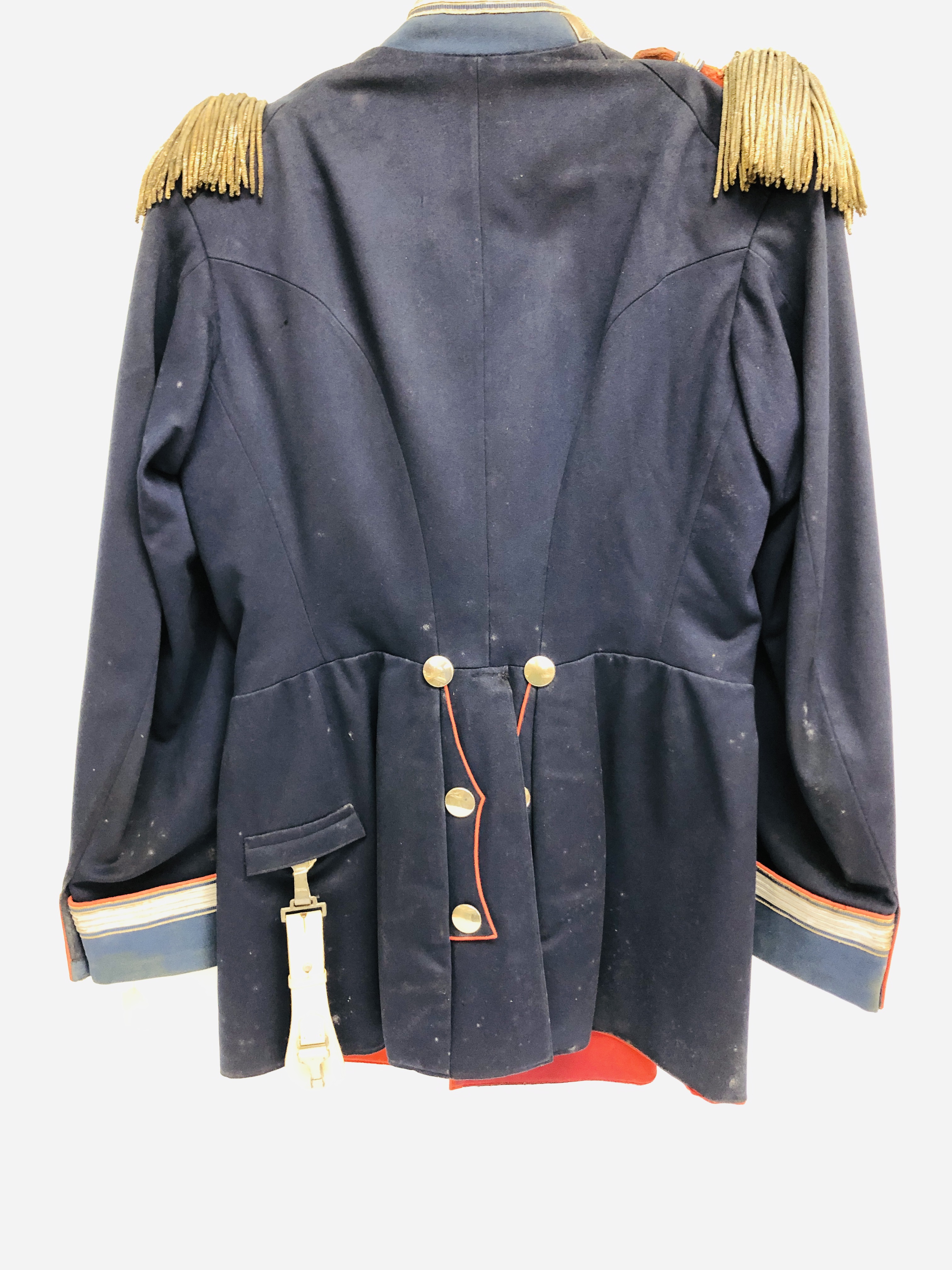 A GERMAN INFANTRY OFFICERS JACKET IN NAVY CLOTH, - Image 20 of 32