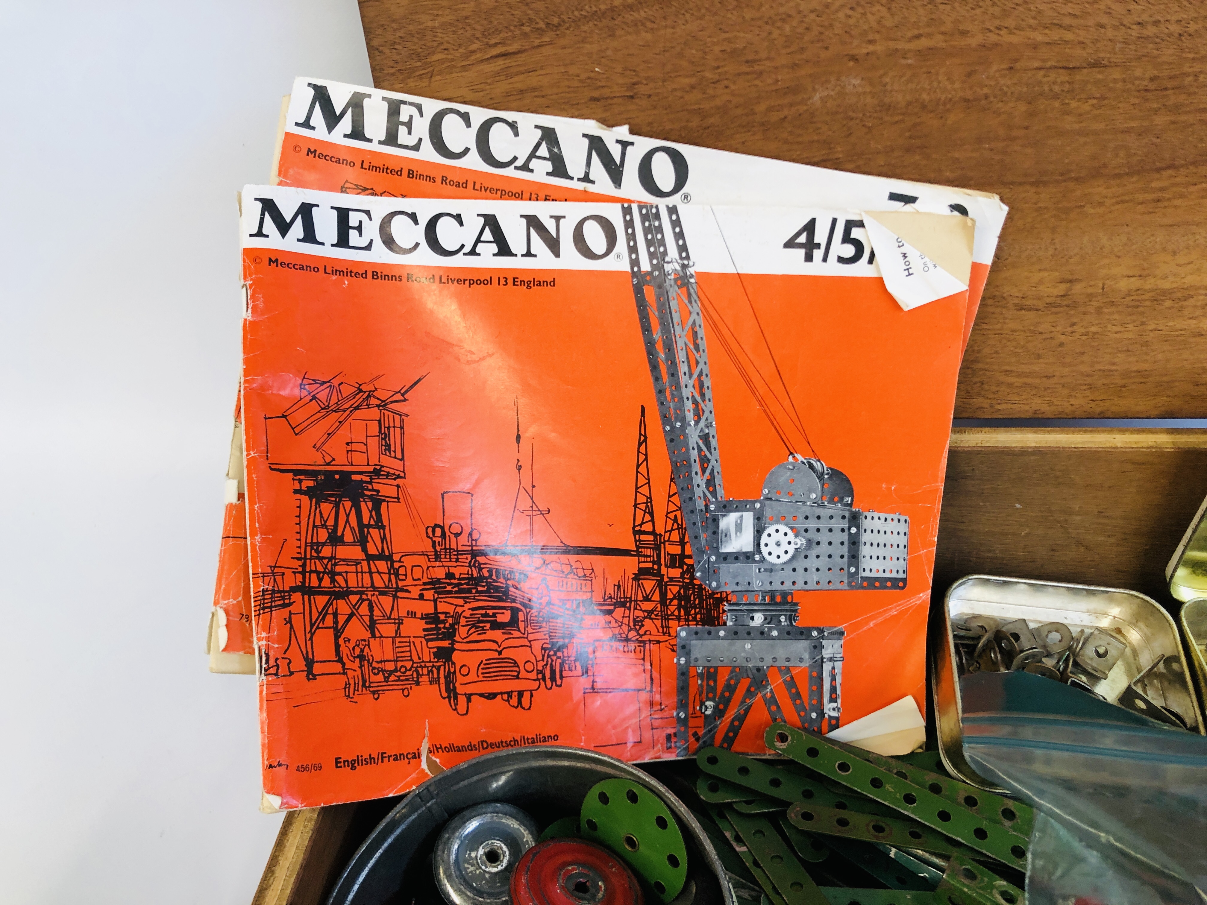 A BOX CONTAINING VINTAGE MECCANO AND CORGI BUS. - Image 7 of 10