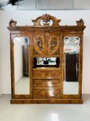 AN IMPRESSIVE VICTORIAN WALNUT FINISH COMBINATION WARDROBE W 210CM, D 62CM, H 244CM.