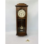 A SEWILLS OF LIVERPOOL MAHOGANY CASED WALL CLOCK WITH PENDULUM AND KEY H 70CM X W 24CM.