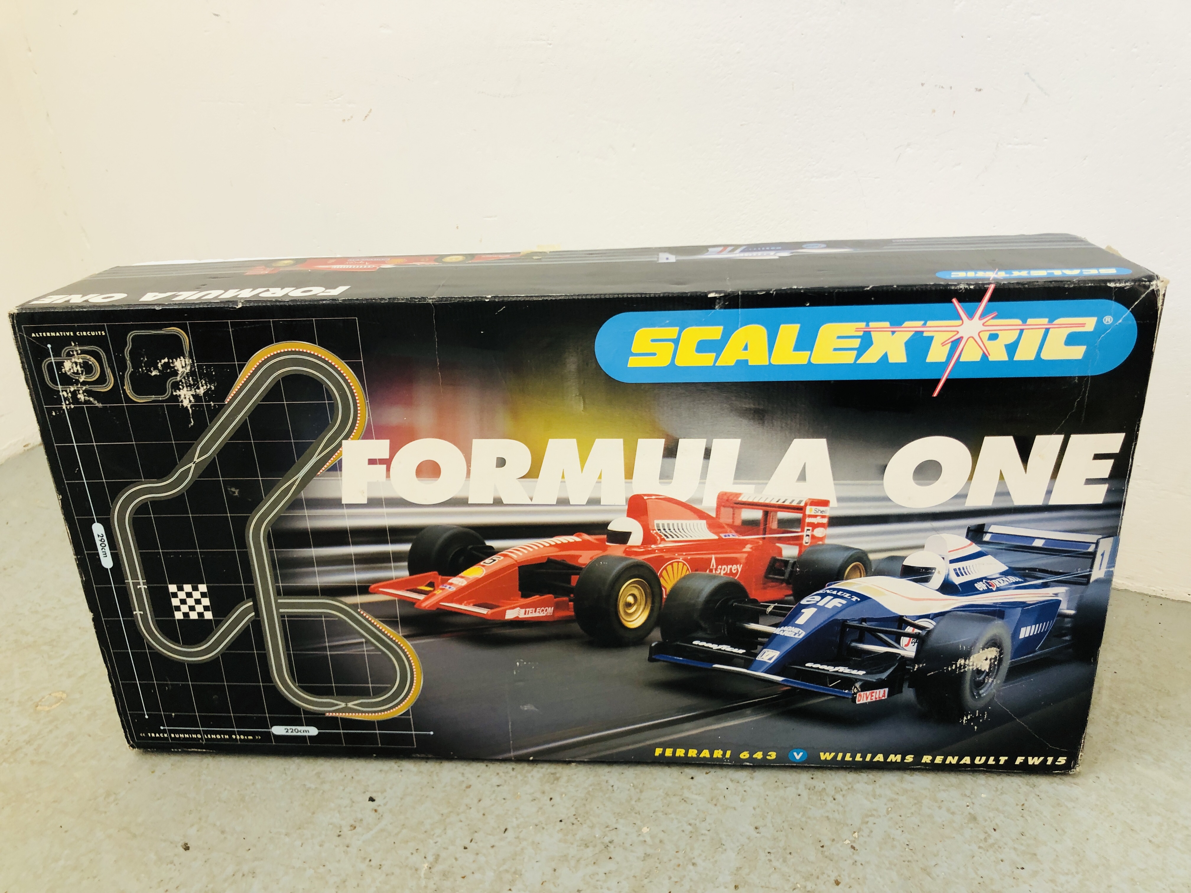 SCALEXTRIC "CHAMPION TOURERS" RACING GAME AND SCALEXTRIC "FORMULA ONE" RACING GAME - Image 5 of 8