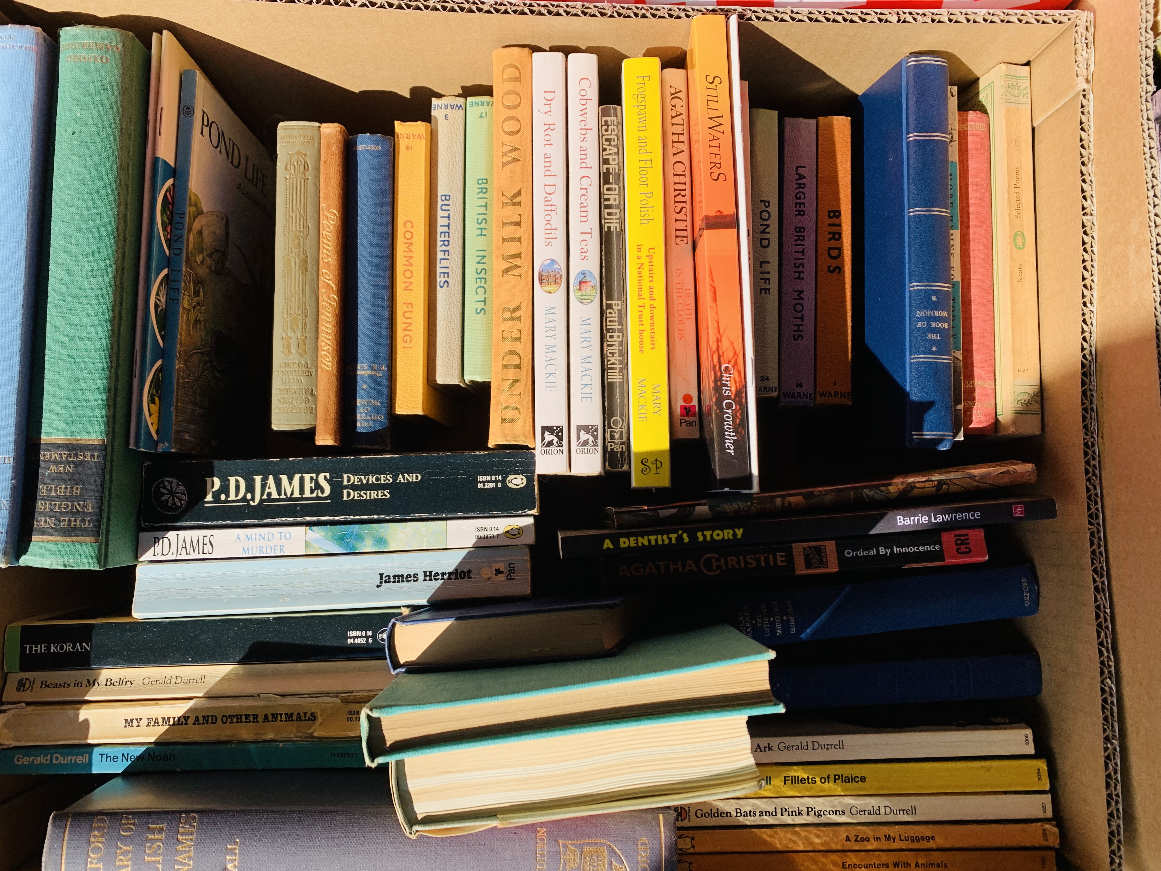 9 X BOXES OF ASSORTED BOOKS TO INCLUDE CHARLES DICKENS, GARDENING, COOKING, NORFOLK ETC. - Image 2 of 10