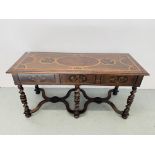 AN ANTIQUE MAHOGANY AND WALNUT LIBRARY TABLE WITH INLAID MARQUETRY DETAIL ON CARVED BARLEY TWIST