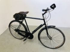 VINTAGE GENTS BIKE WITH AN ORIGINAL BROWN LEATHER "BROOKS" SEAT