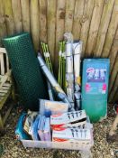 COLLECTION OF GARDEN SUNDRIES TO INCLUDE PART ROLL OF PLASTIC GARDEN NETTING, AS NEW 1.