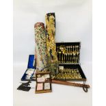 CASE CONTAINING GOLD PLATED ITALIAN CUTLERY, CASED KNIFE AND FORK SET, CASED FORK SET,