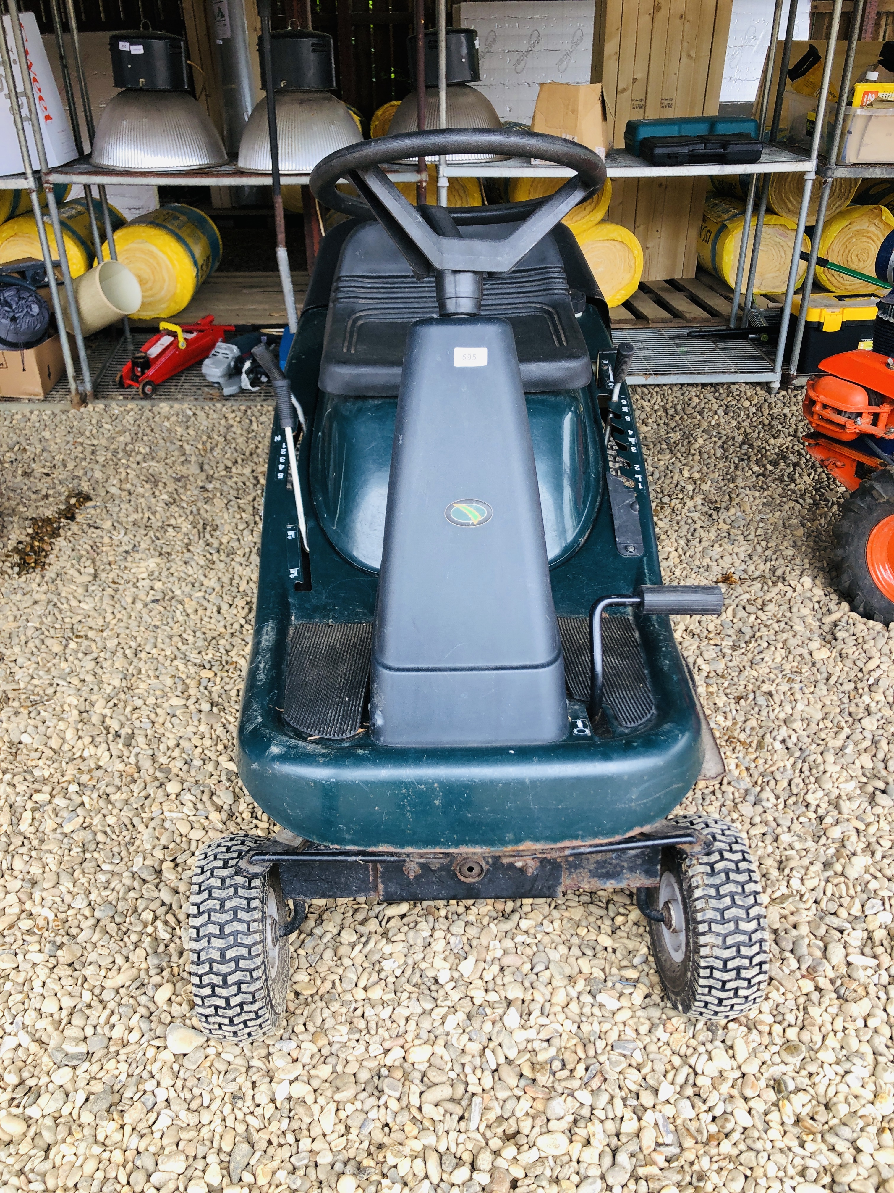 A HAYTER HERITAGE M10/30 RIDE ON MOWER (GEARS LINKAGE REQUIRES ADJUSTMENT) - SOLD AS SEEN - Image 10 of 10