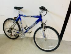 A GENTS EXCEL 21 SPEED MOUNTAIN BIKE - SOLD AS SEEN