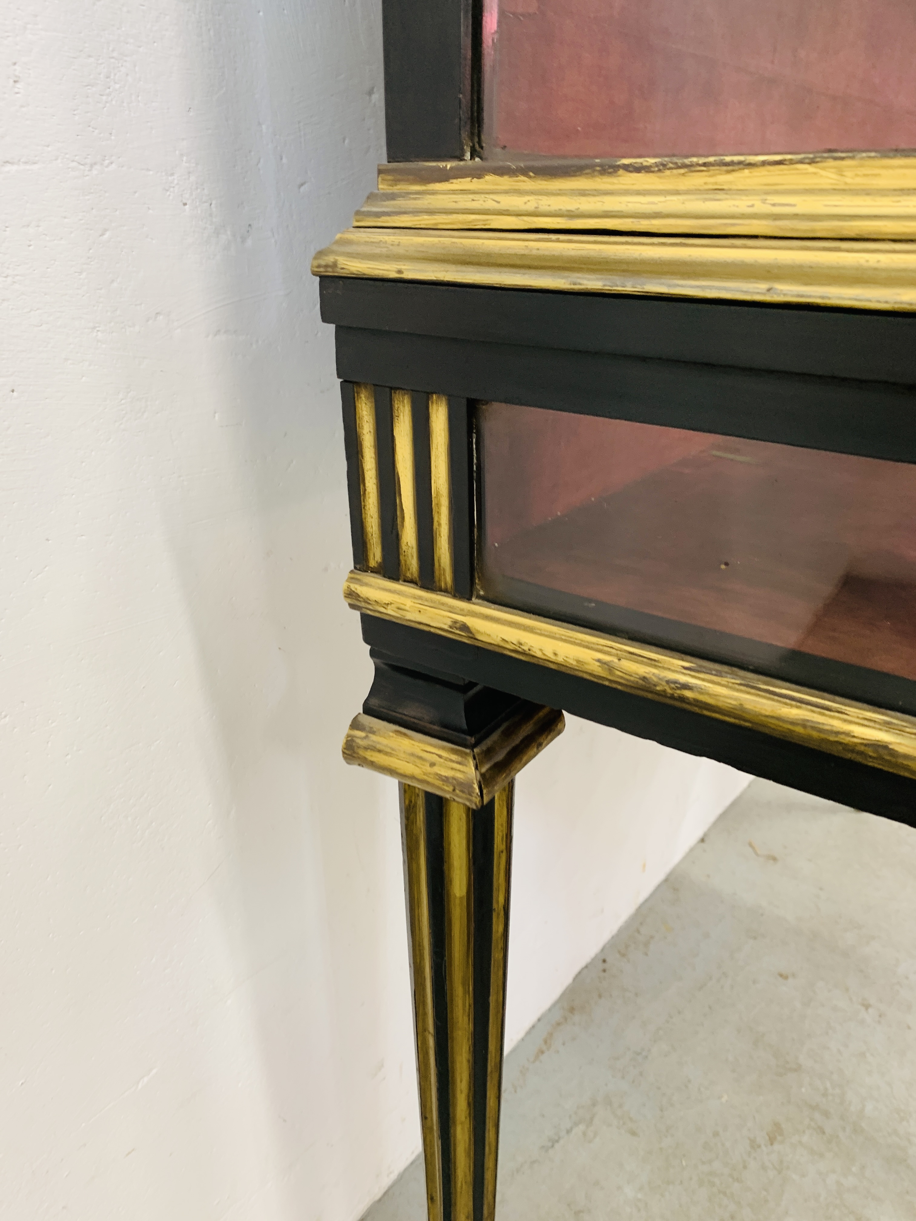 A C19th FRENCH BRASS AND EBONISED CABINET, THE TOP AND SIDES GLAZED, - Image 11 of 31