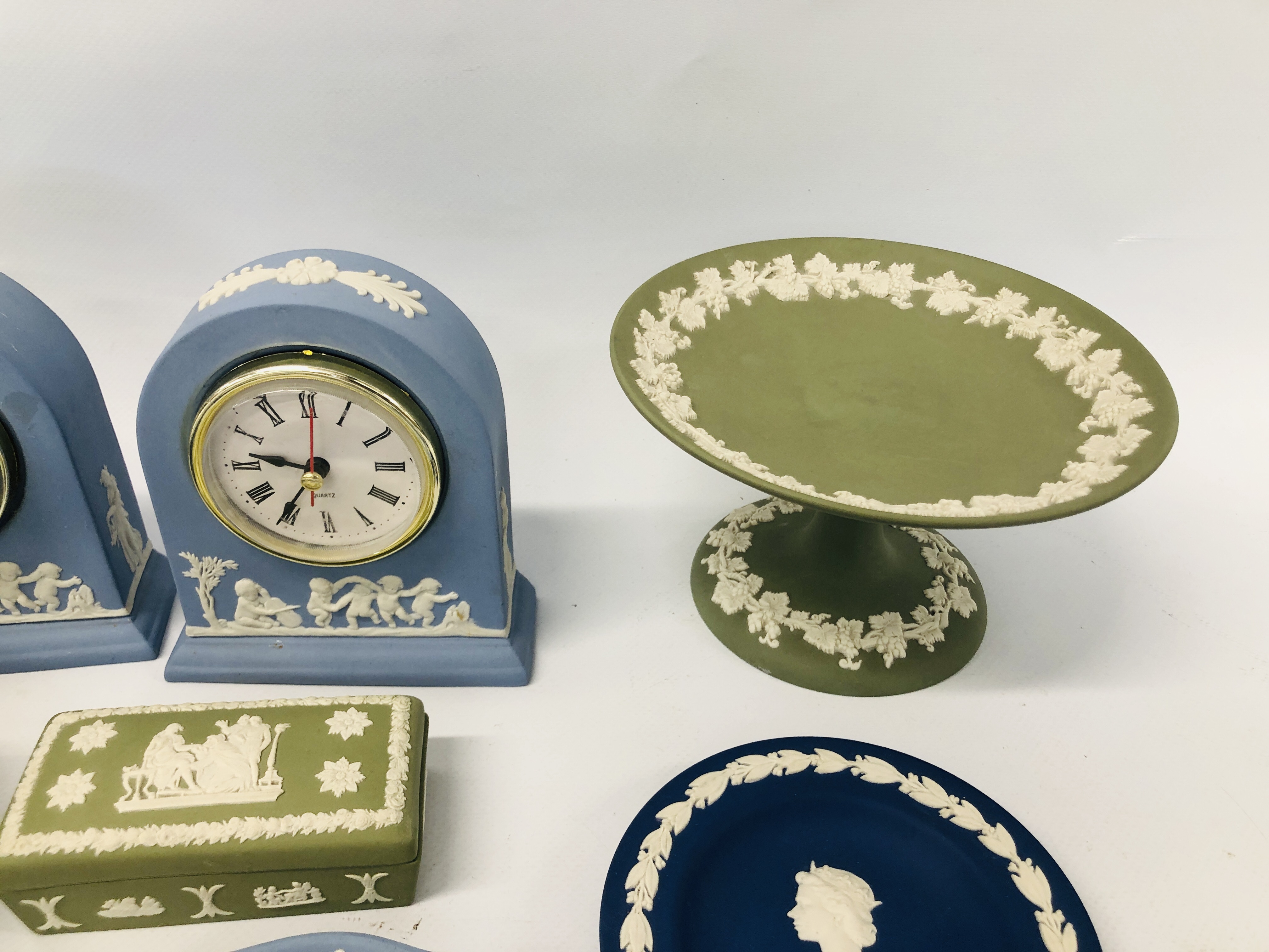 COLLECTION OF GREEN AND BLUE JASPERWARE AND WEDGWOOD. - Image 5 of 6