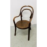 A VINTAGE CHILDS BENTWOOD CHAIR
