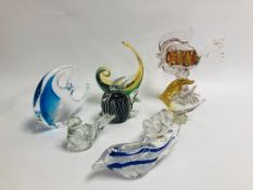 8 PIECES OF ART GLASS TO INCLUDE FISH, BEAR AND A BIRD, ETC.